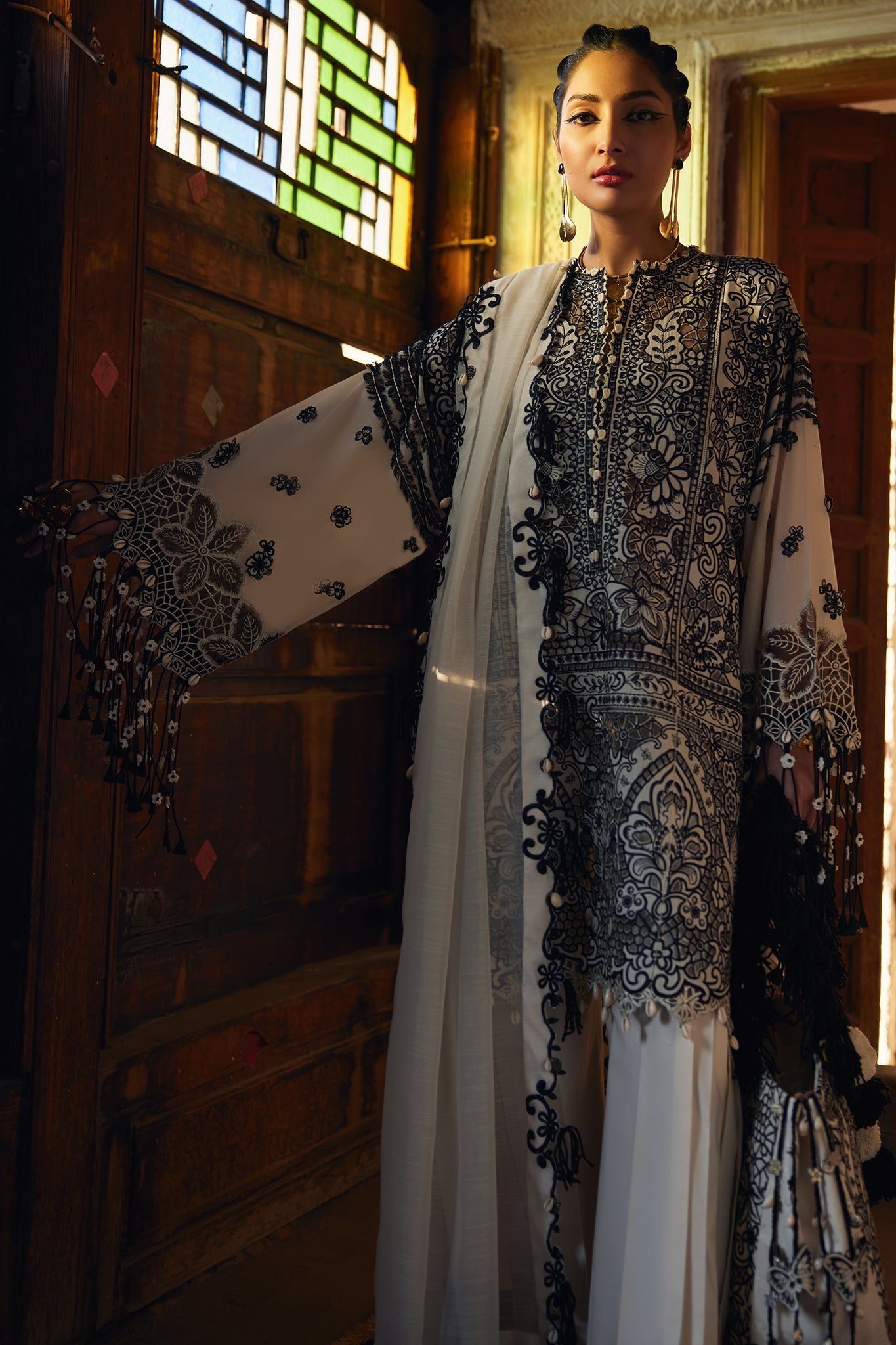 ISLA - (EL25-02B) | Elan Lawn`25