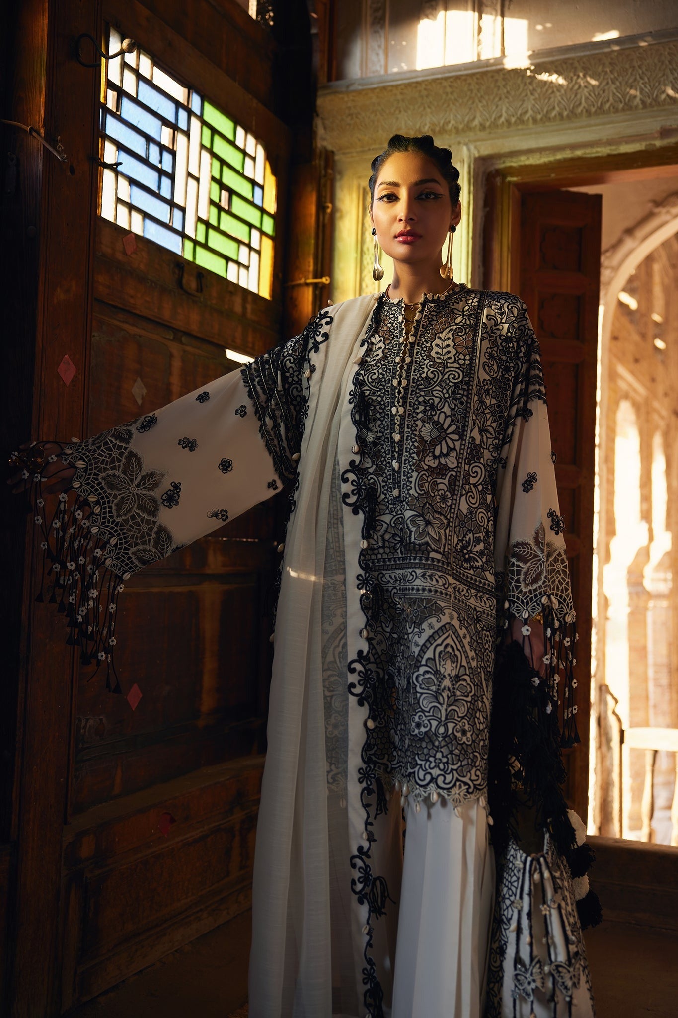 ISLA - (EL25-02B) | Elan Lawn`25