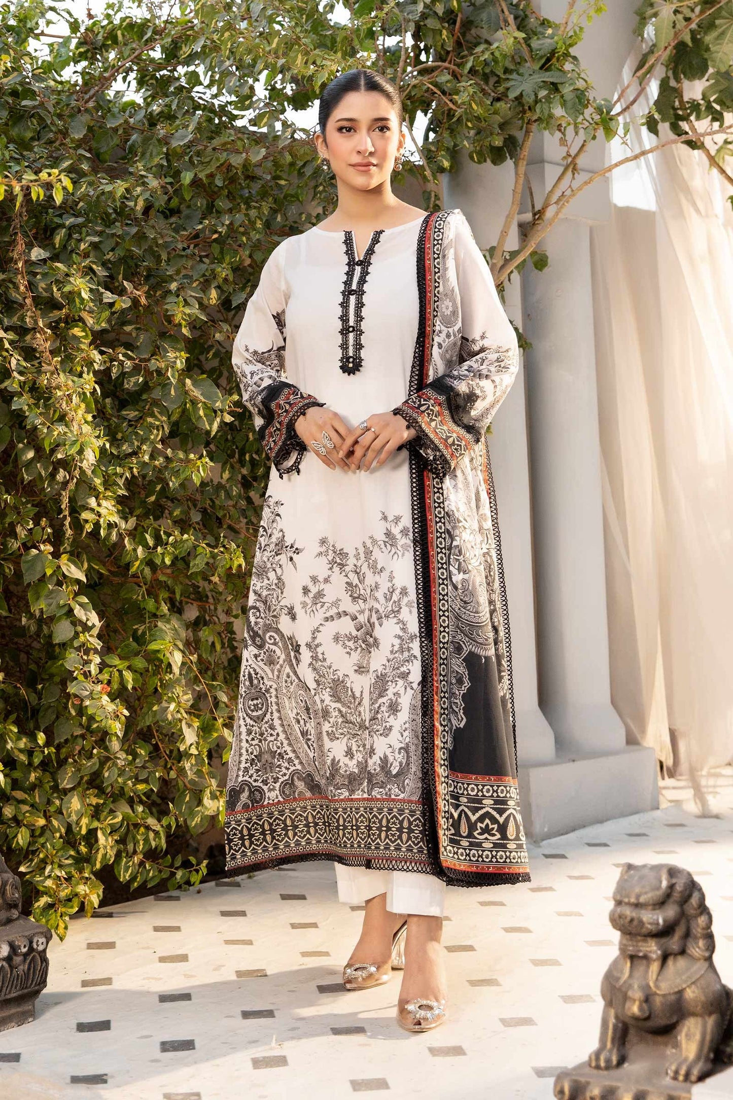 MB-ELHV1-05 | Elaheh By M.Basics Printed Lawn Suit