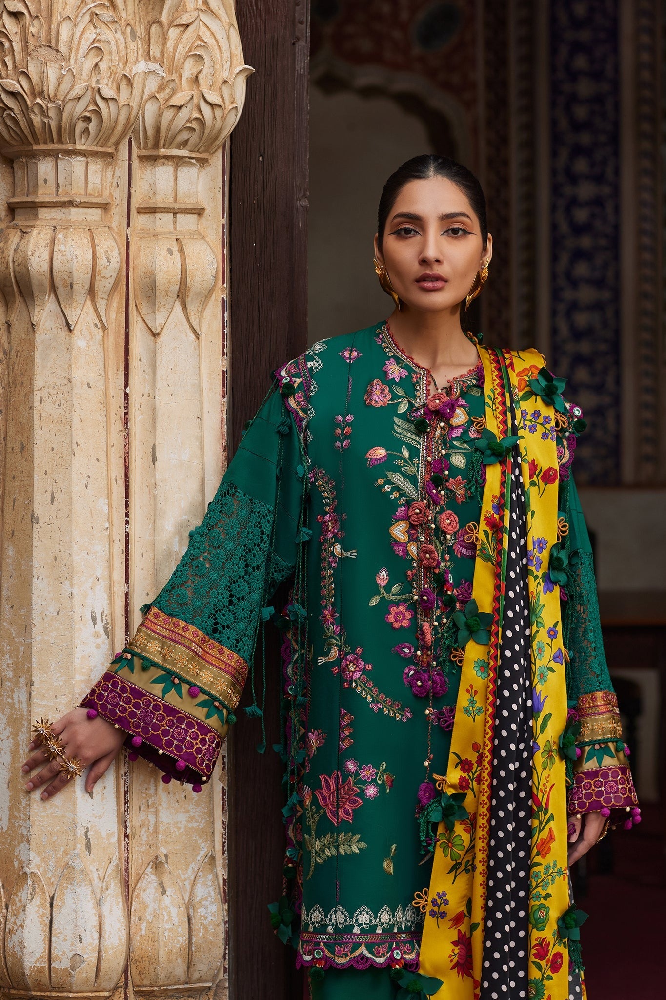 AURIELLE - (EL25-06A) | Elan Lawn`25