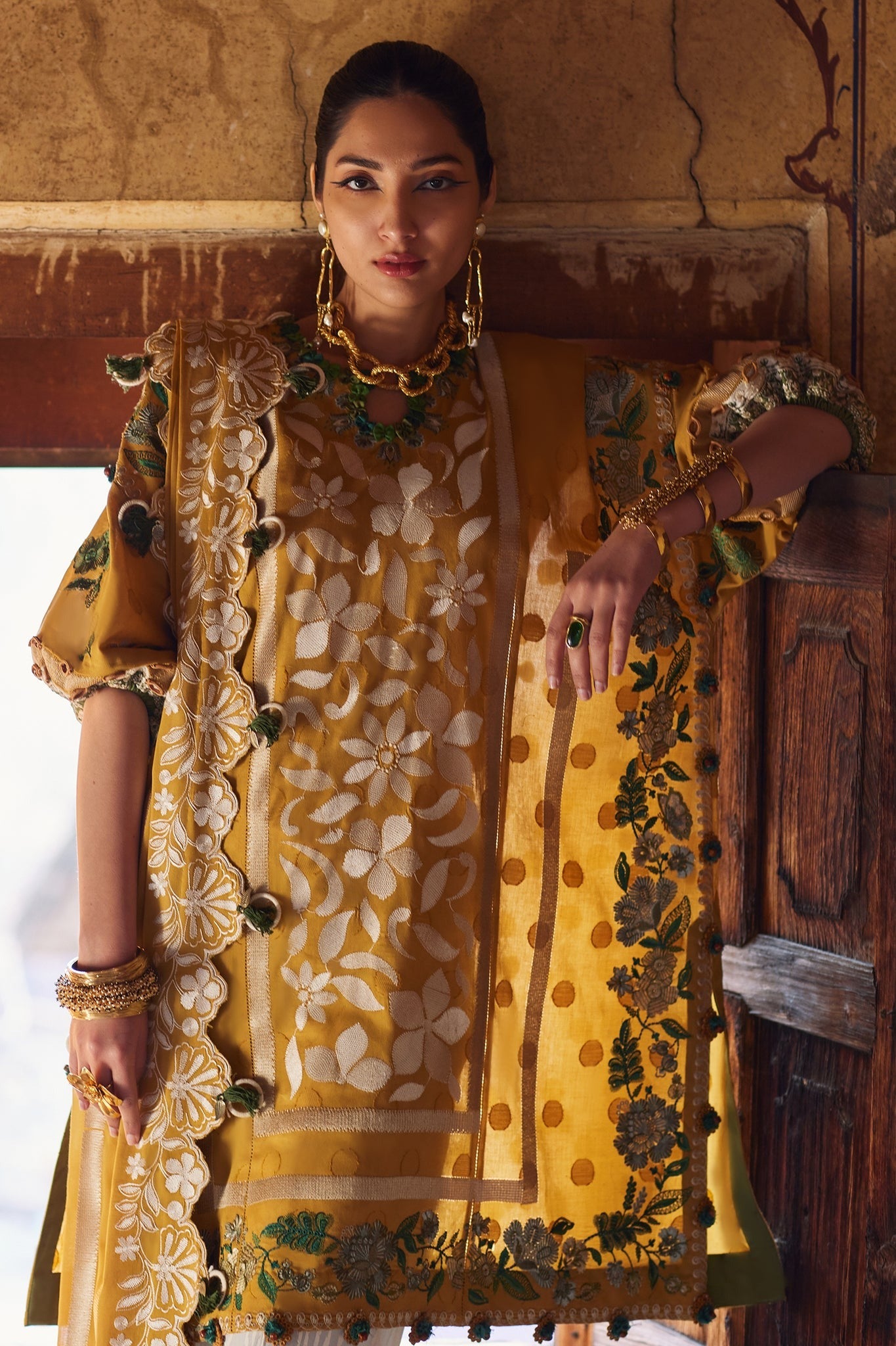 AURELIA - (EL25-08B) | Elan Lawn`25