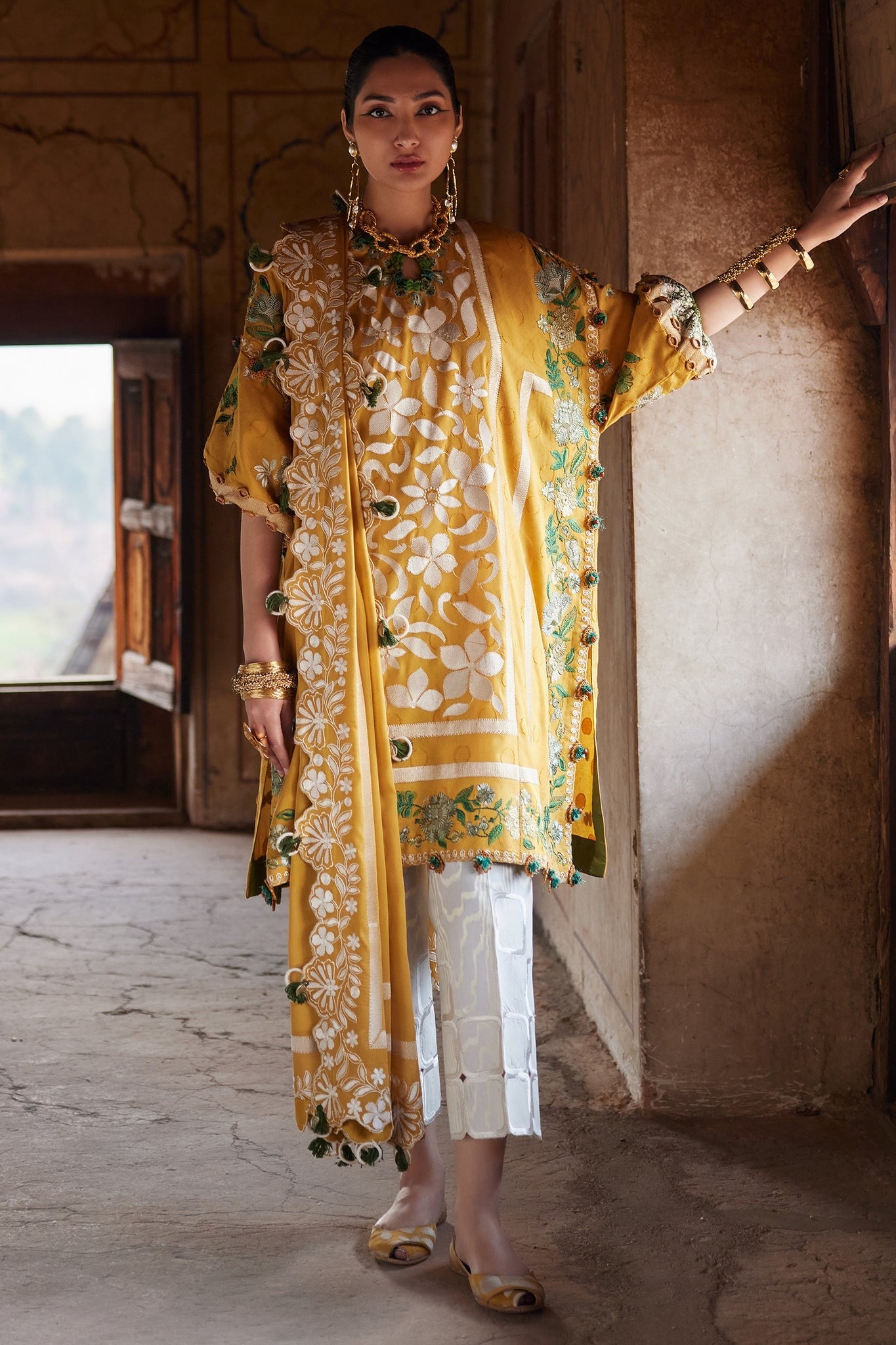 AURELIA - (EL25-08B) | Elan Lawn`25