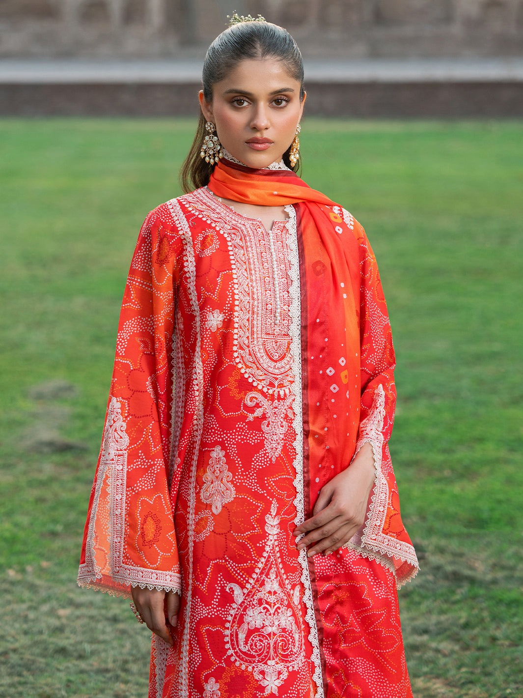 2084-A | NAQSH NAAZ Lawn`25 By BIN ILYAS