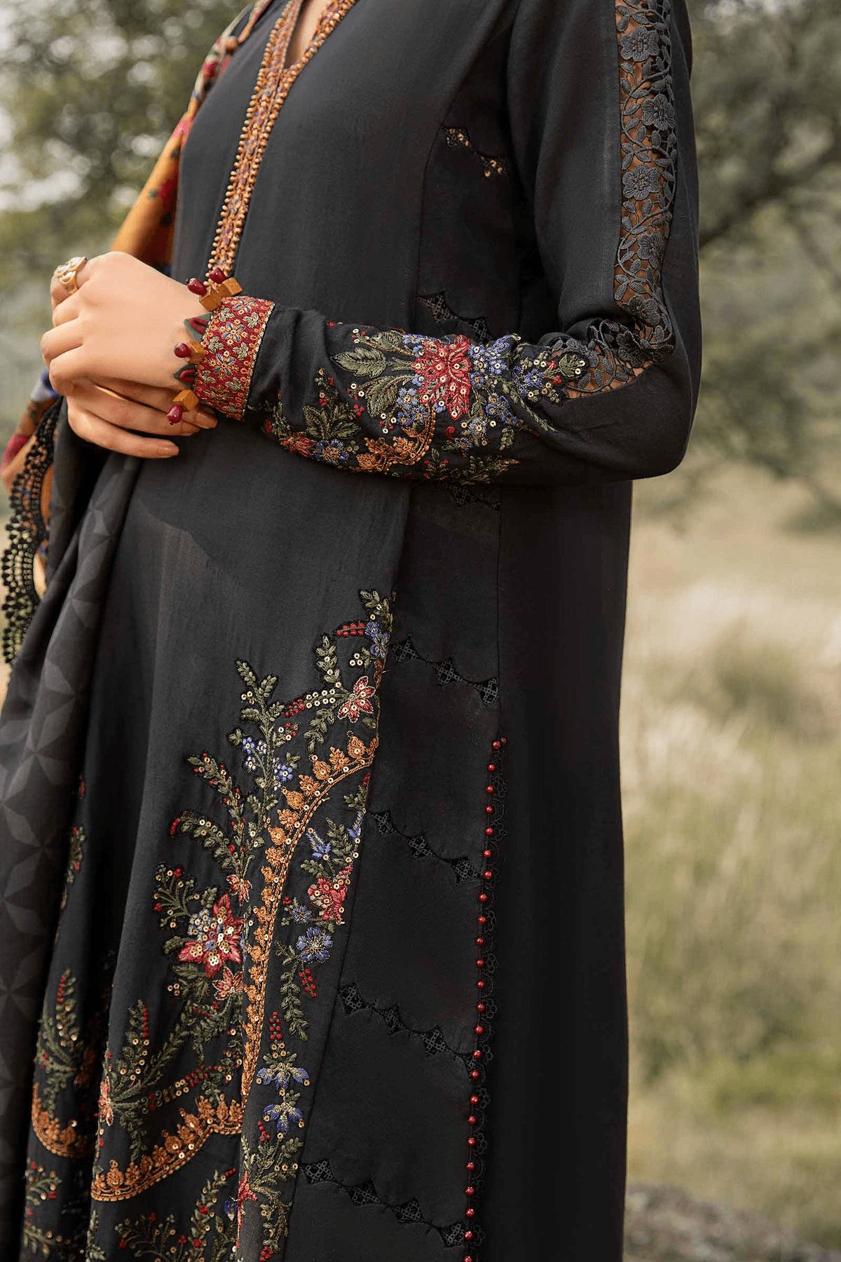 2402 B - M.Prints Winter Edition`24