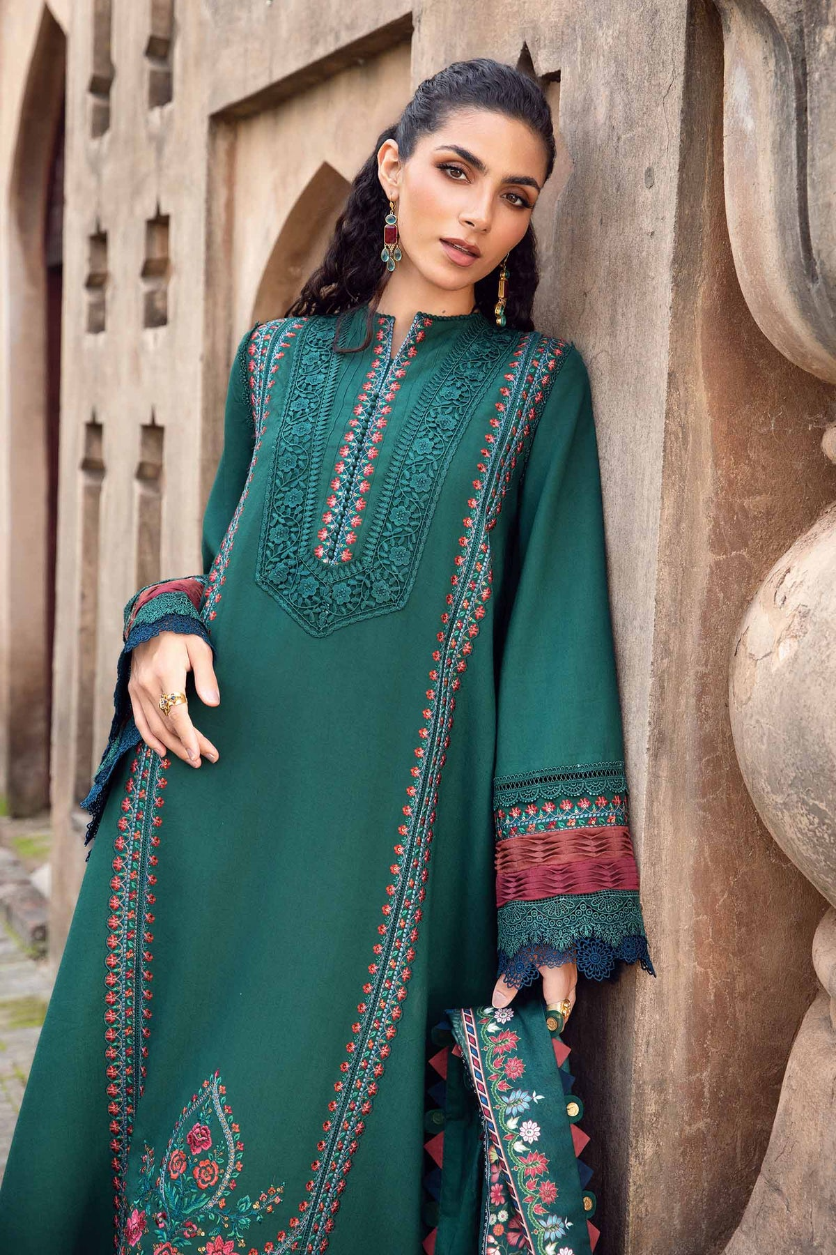 2405 B - M.Prints Winter Edition`24