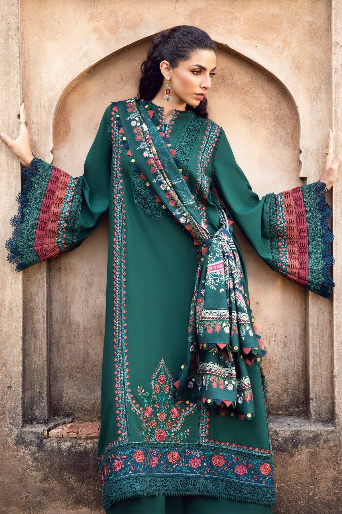 2405 B - M.Prints Winter Edition`24