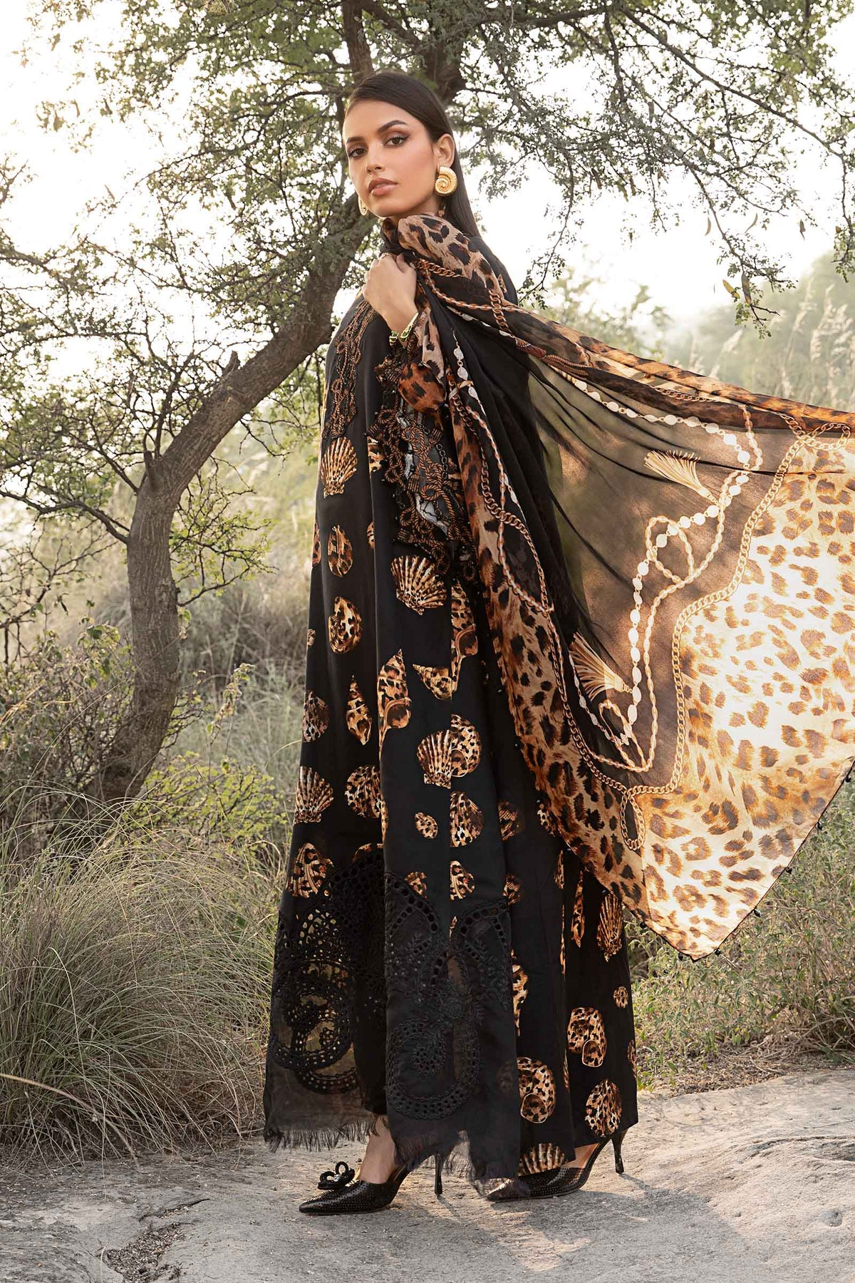 2410 B - M.Prints Winter Edition`24