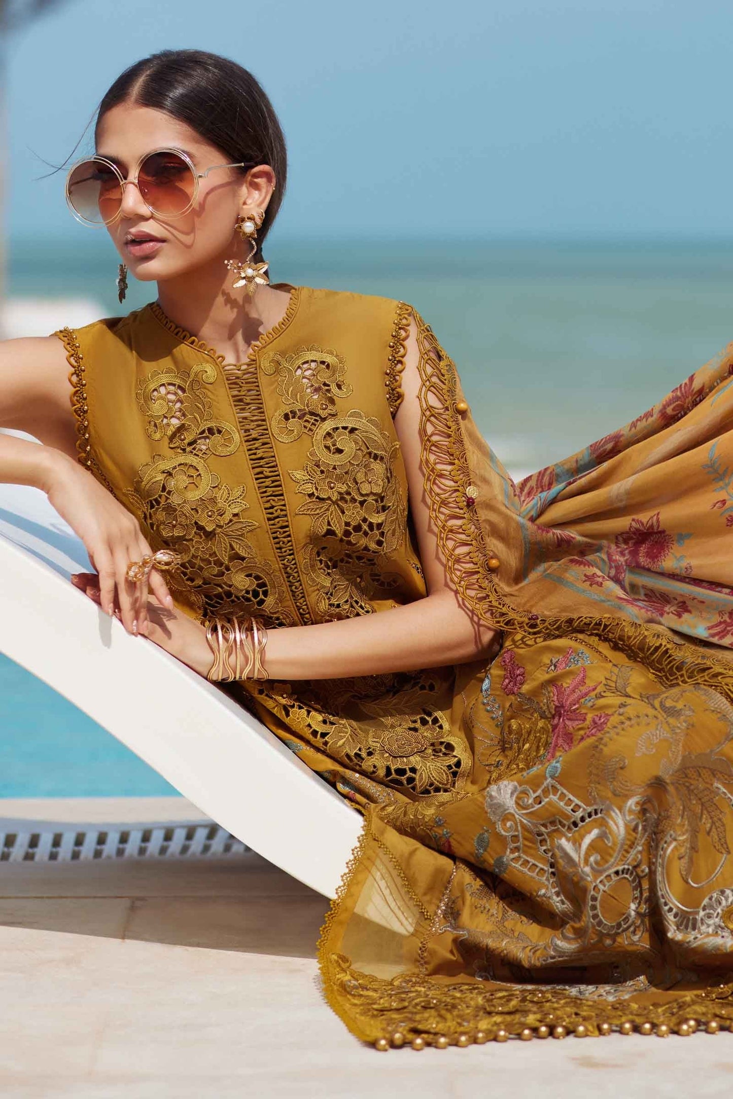 2506 | Maria.B Embroidered Eid Lawn`25