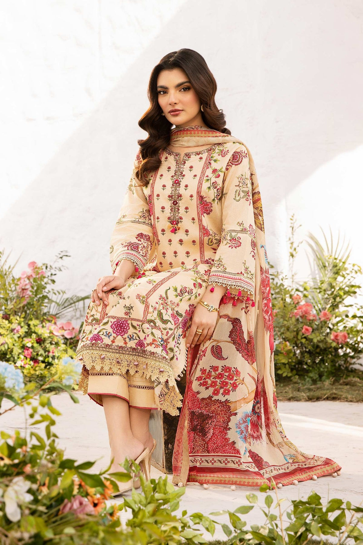 705-A | Printed Lawn By M.Basics