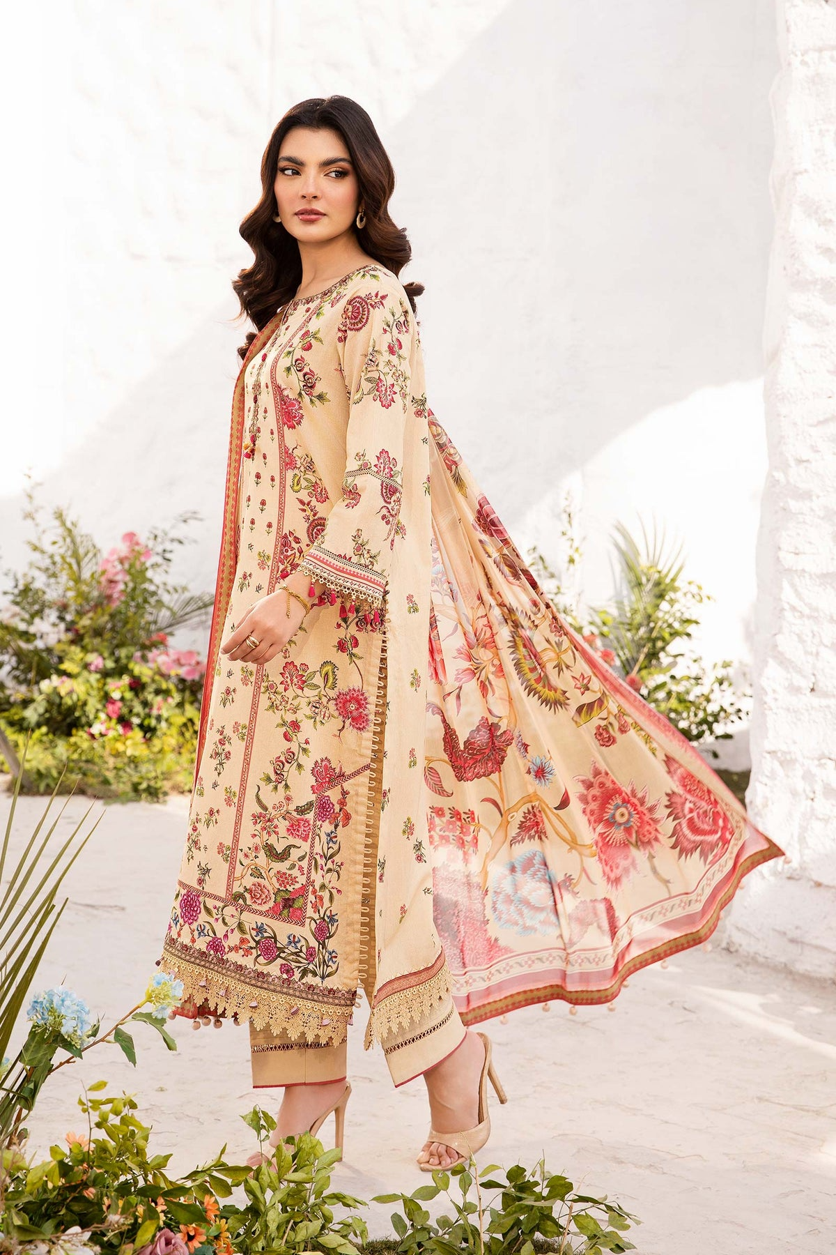 705-A | Printed Lawn By M.Basics