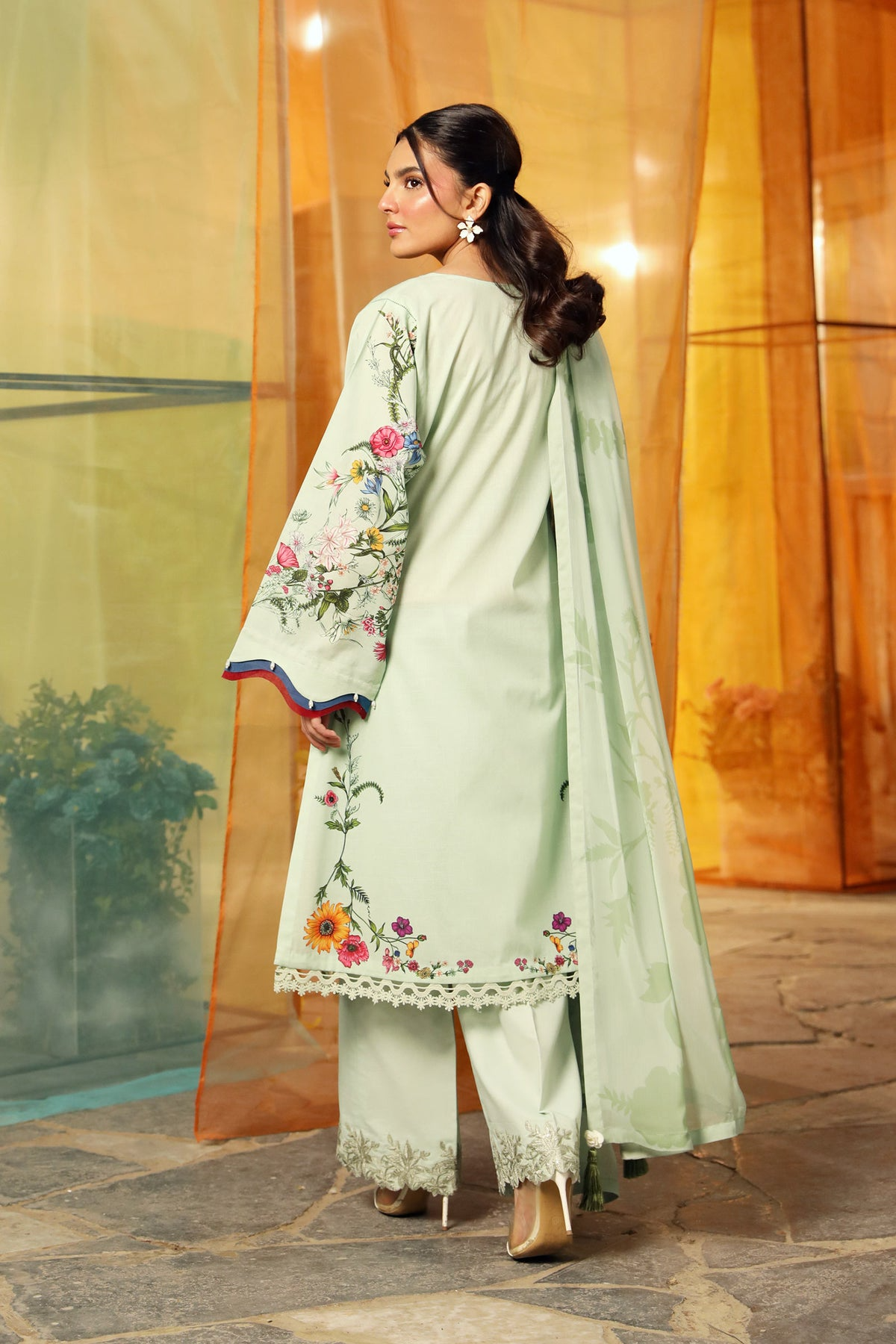 712-B | Printed Lawn By M.Basics