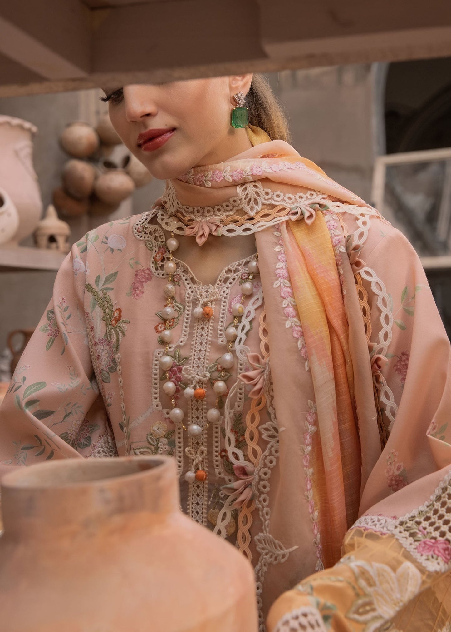 D4B- BONJOUR AND BLOOM| TASAWAR By Crimson Lawn`25