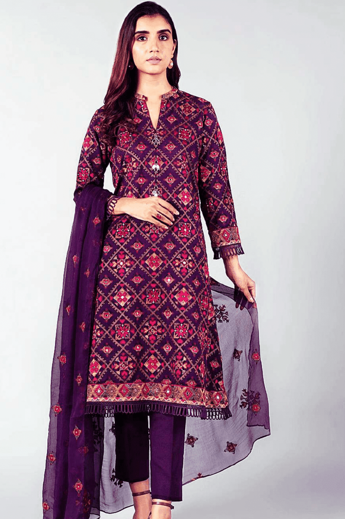 D 05B - Bareeze Karandi Bamber Shawl By Bin Shaukat (Winter)