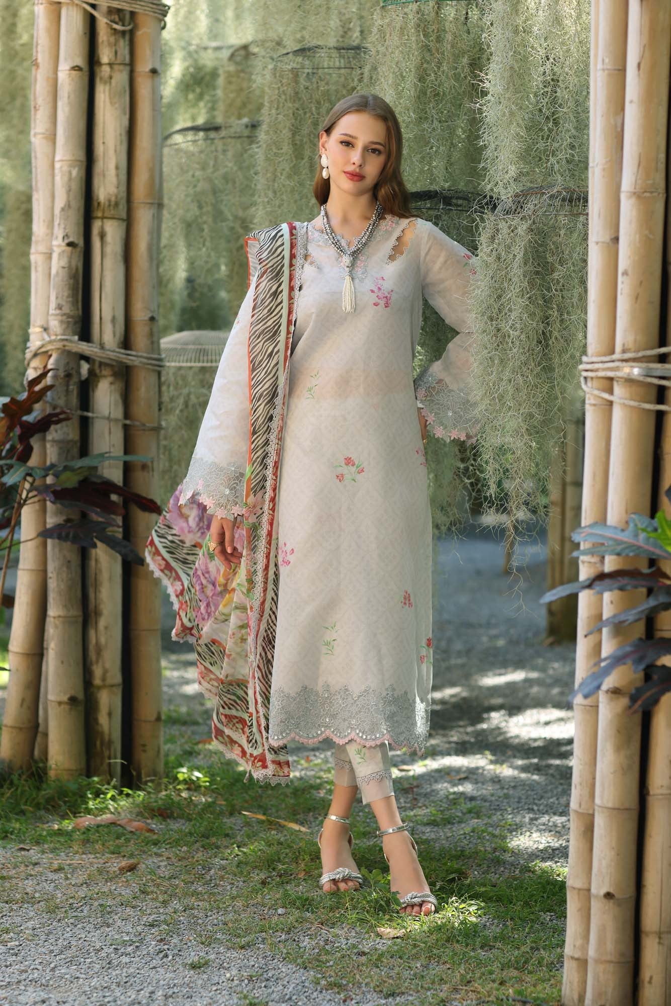 D10-A | Noor Luxe Eid Printedkaari