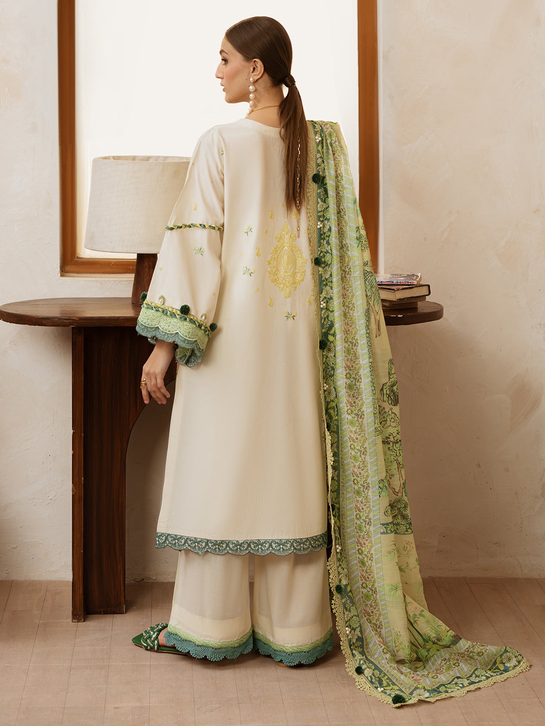 D2 - MAHGUL | Florence By Mahnur - Lawn`25