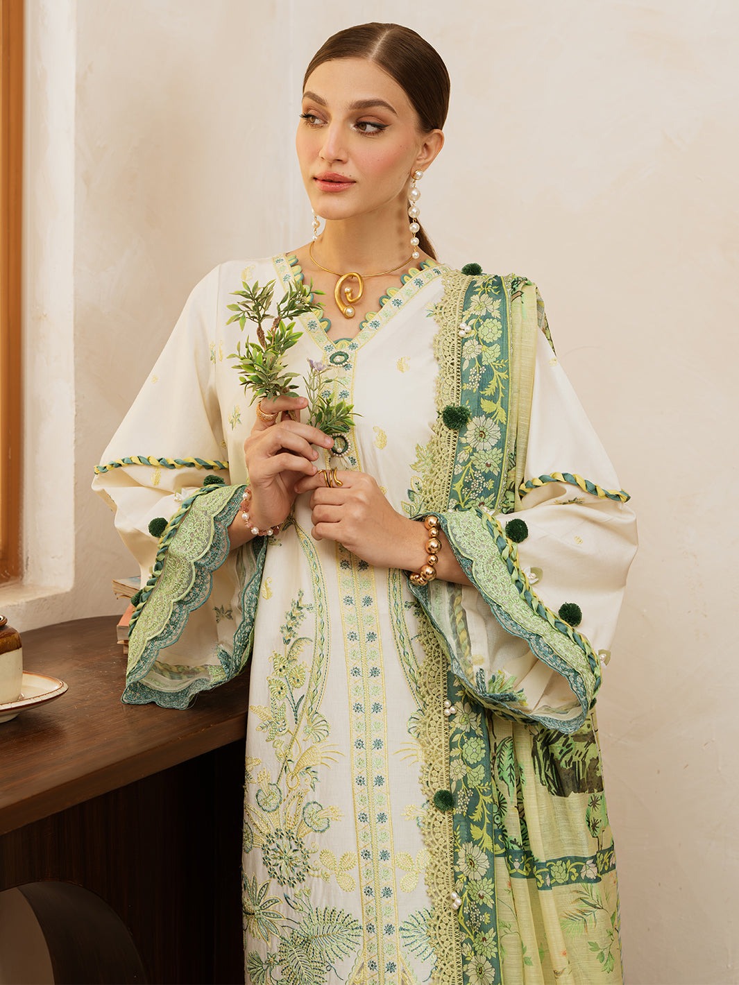 D2 - MAHGUL | Florence By Mahnur - Lawn`25