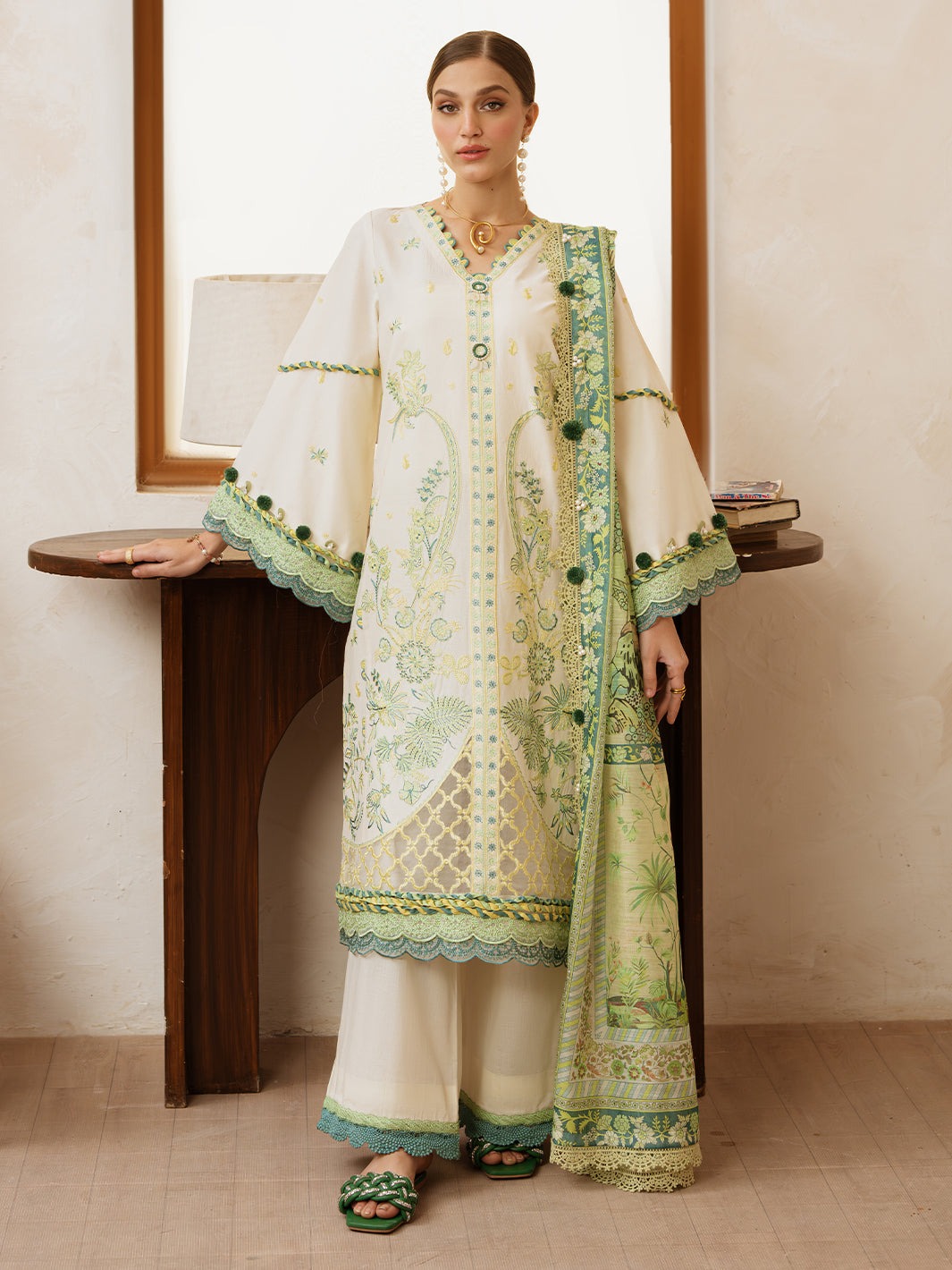 D2 - MAHGUL | Florence By Mahnur - Lawn`25