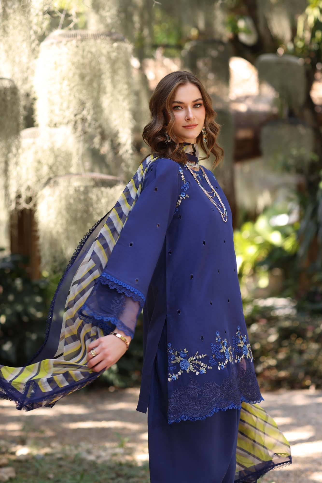 D3-A | Noor Luxe Eid Printedkaari