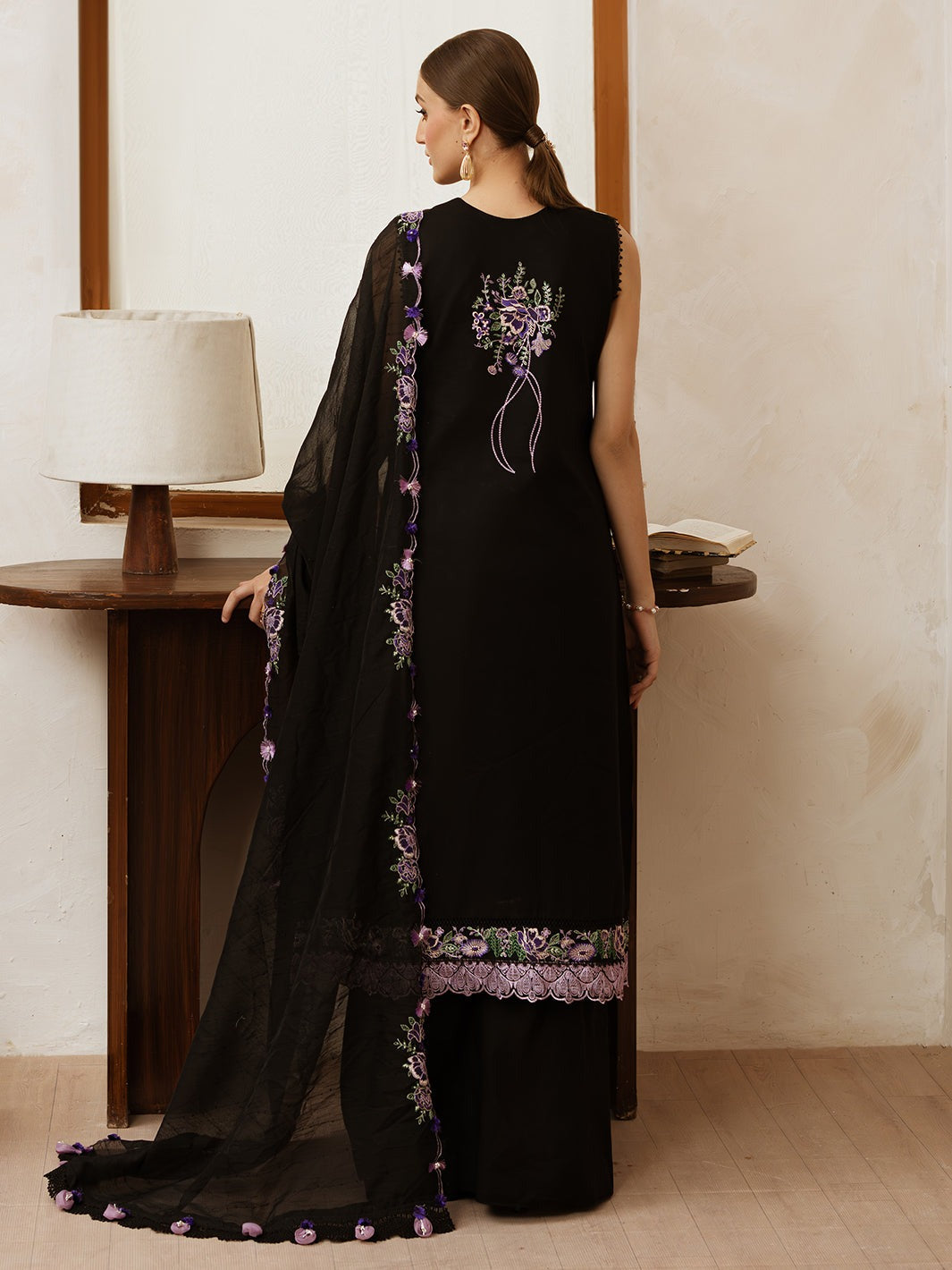 D5 - AALEEN | Florence By Mahnur - Lawn`25