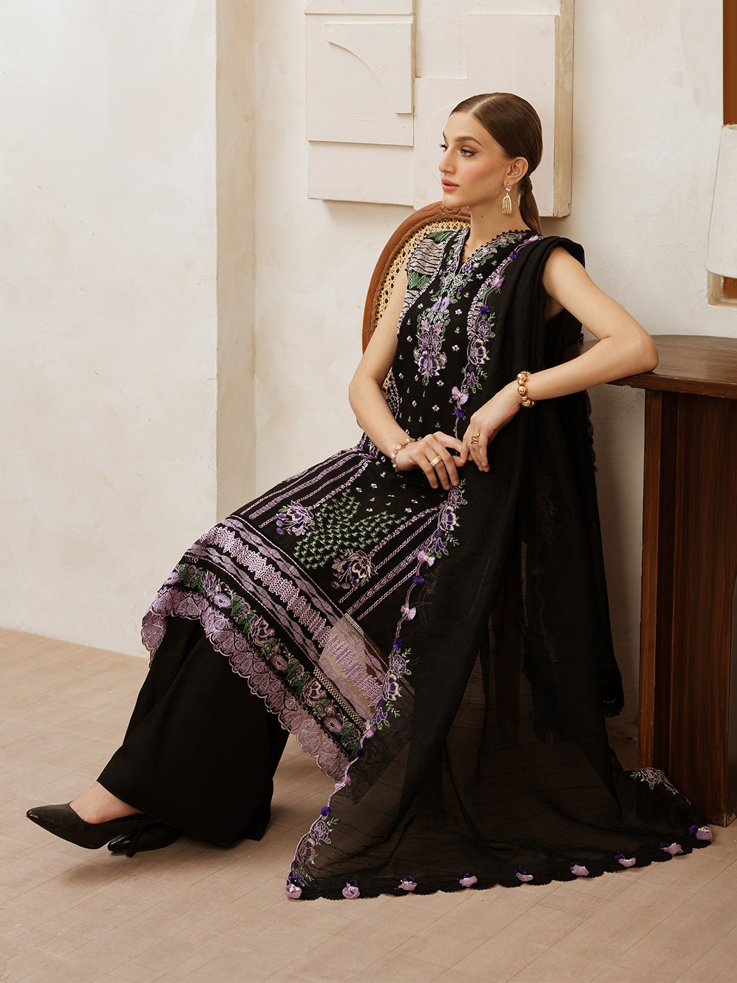 D5 - AALEEN | Florence By Mahnur - Lawn`25