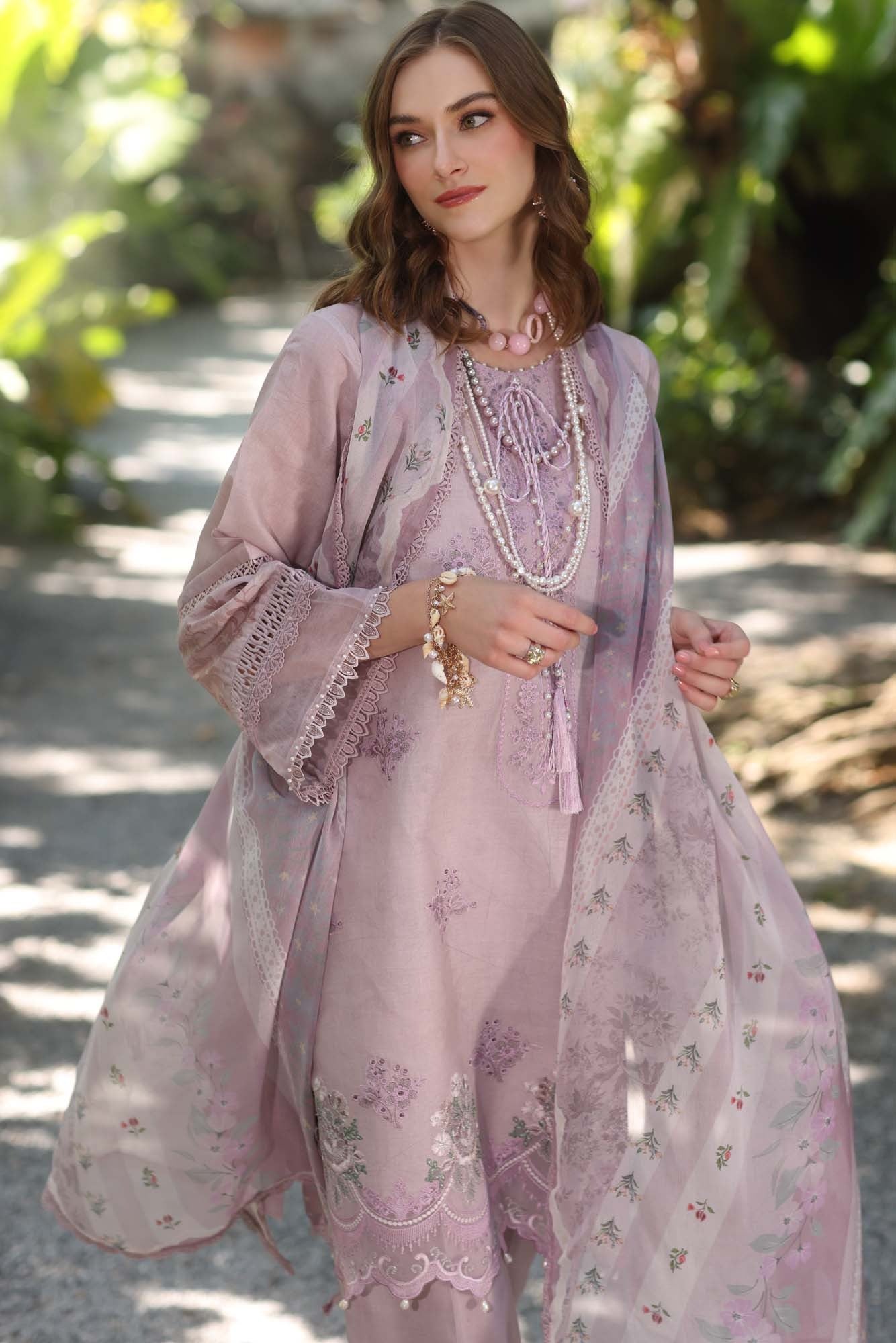D6-B | Noor Luxe Eid Printedkaari