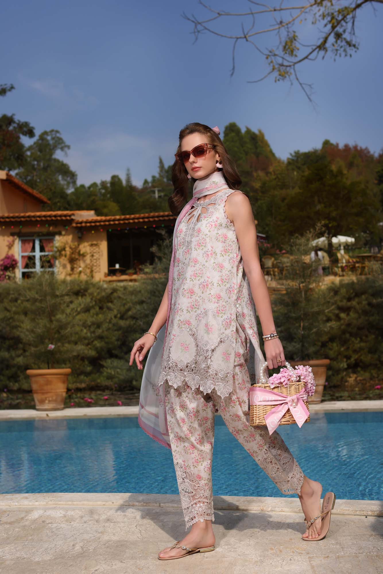 D7-A | Noor Luxe Chikenkari