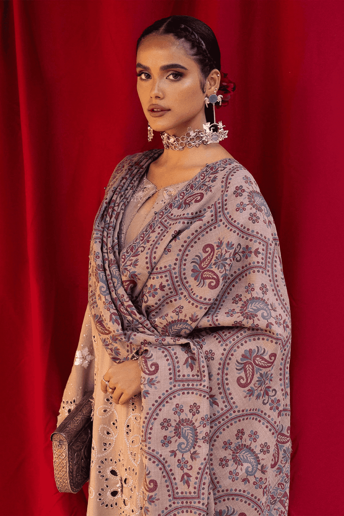 NE 62 - Nureh Exclusive Shawl (Winter)