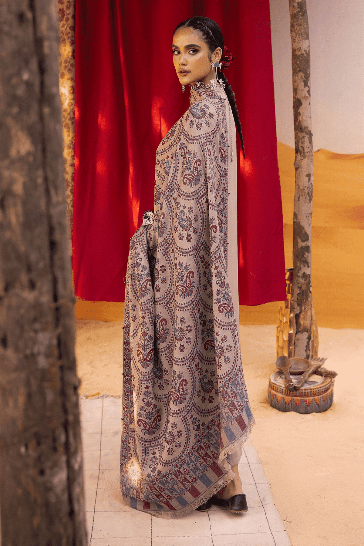 NE 62 - Nureh Exclusive Shawl (Winter)