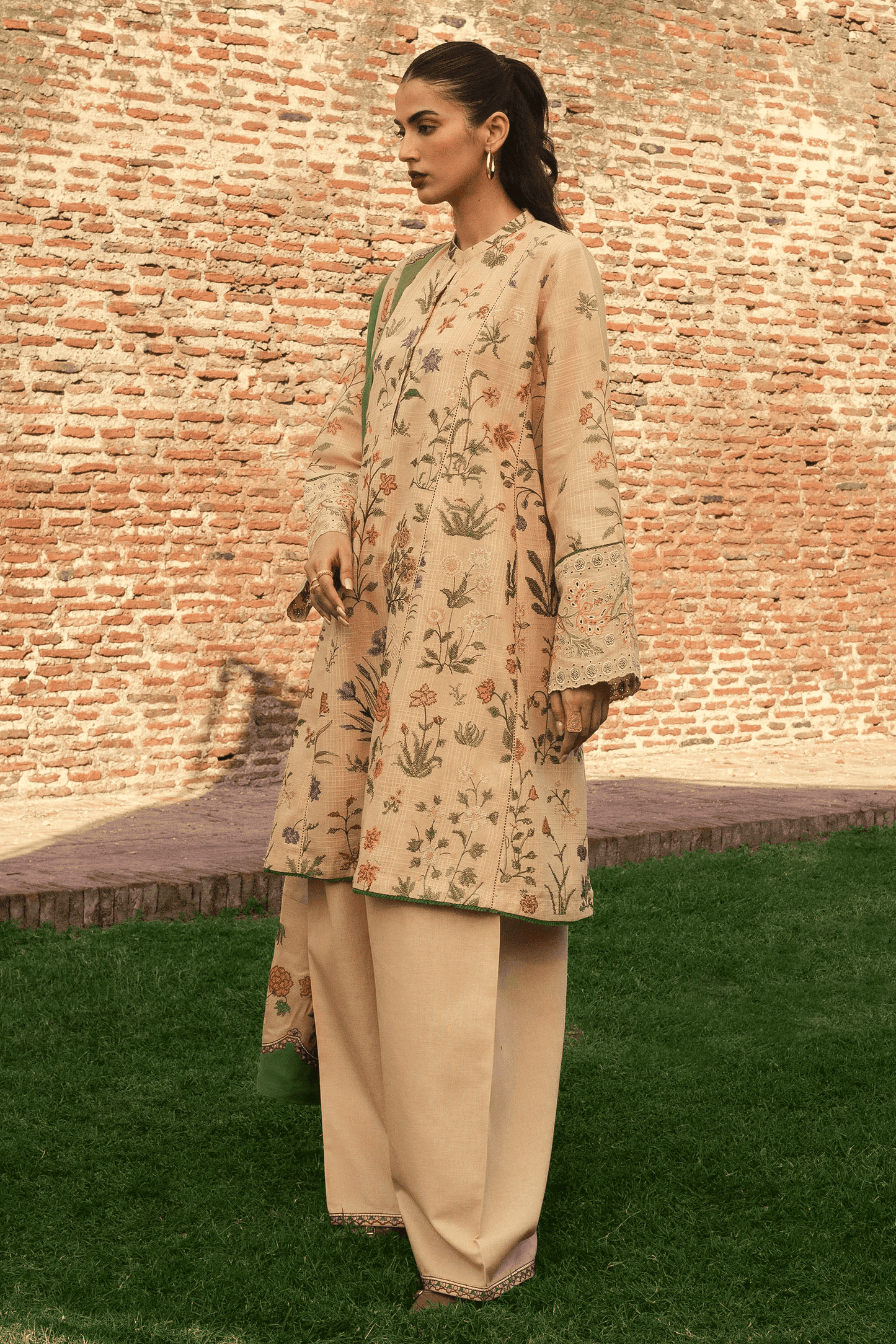 NEGAH D3 - Zara Shahjahan (Winter`24)