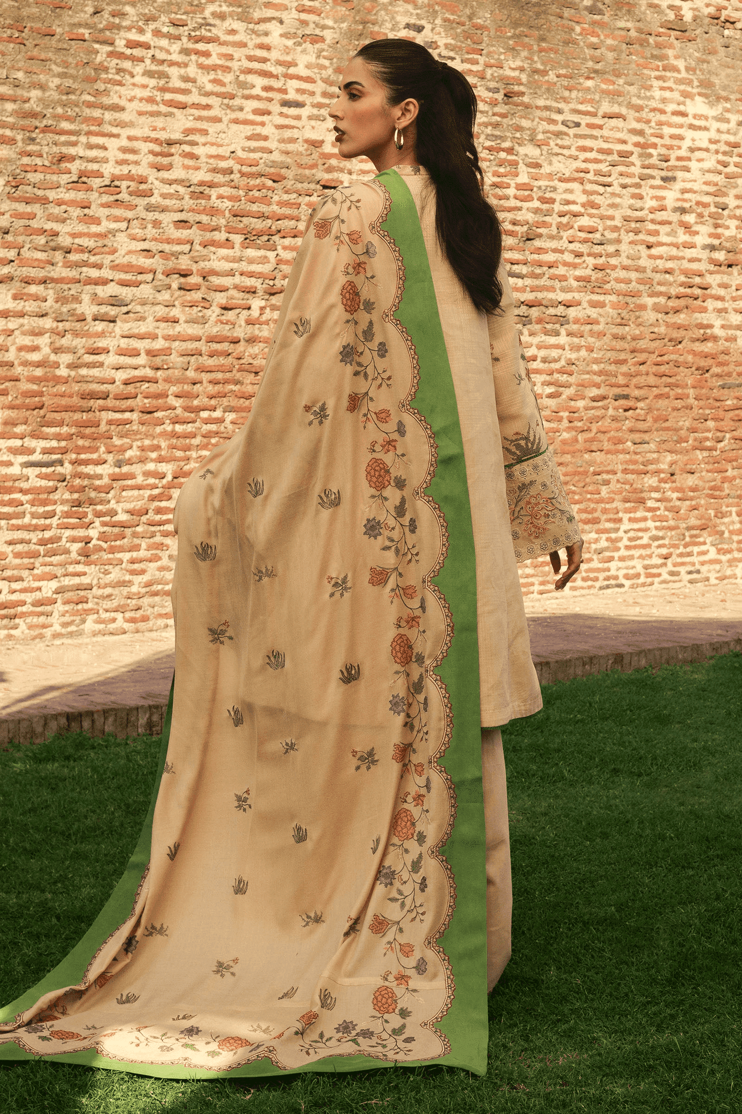 NEGAH D3 - Zara Shahjahan (Winter`24)