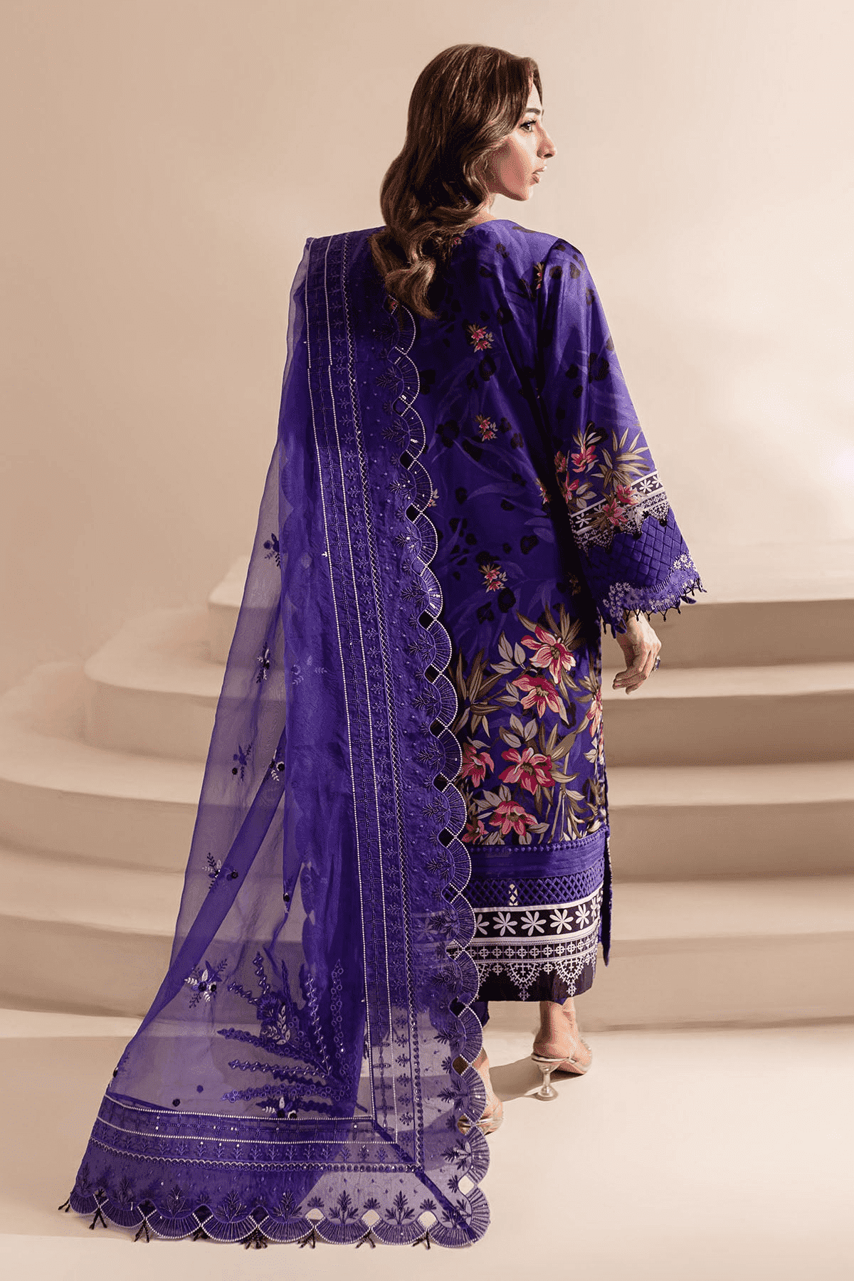 S18 - Nureh The Silk (Winter)