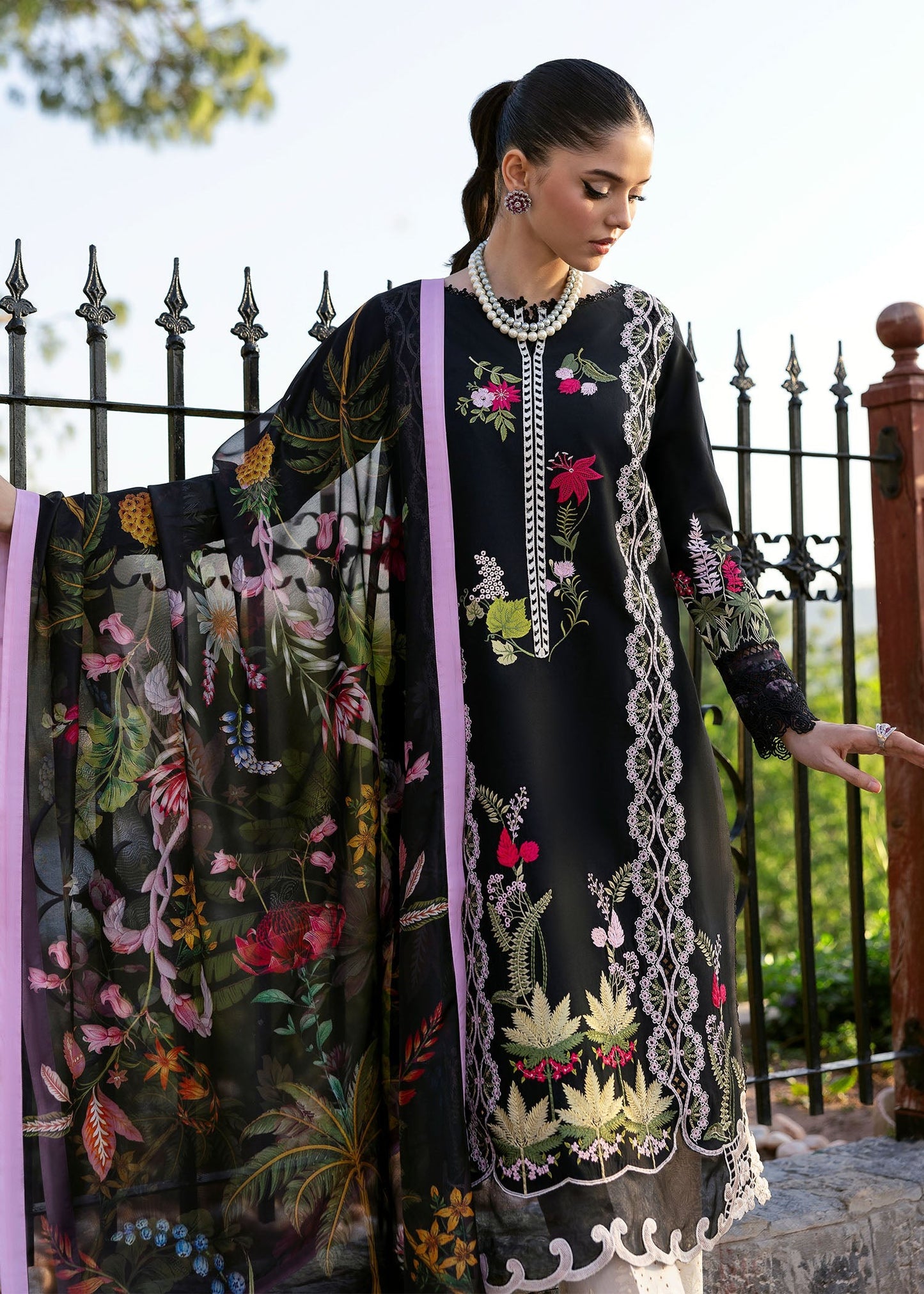 6B-SAUVAGE | Bloom By Saira Shakira Unstitched Lawn`25