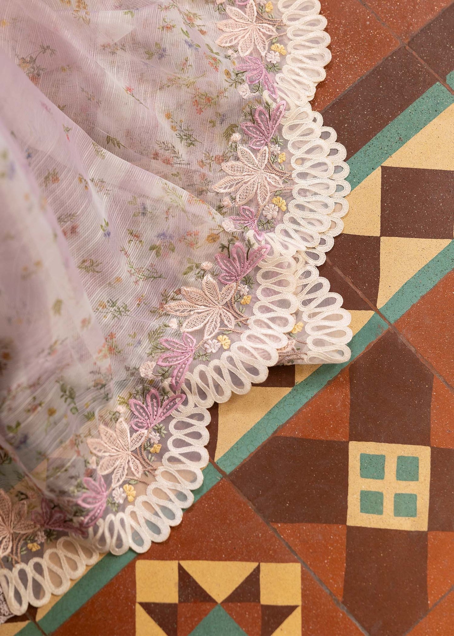 8A-SWEET OPEL | Bloom By Saira Shakira Unstitched Lawn`25