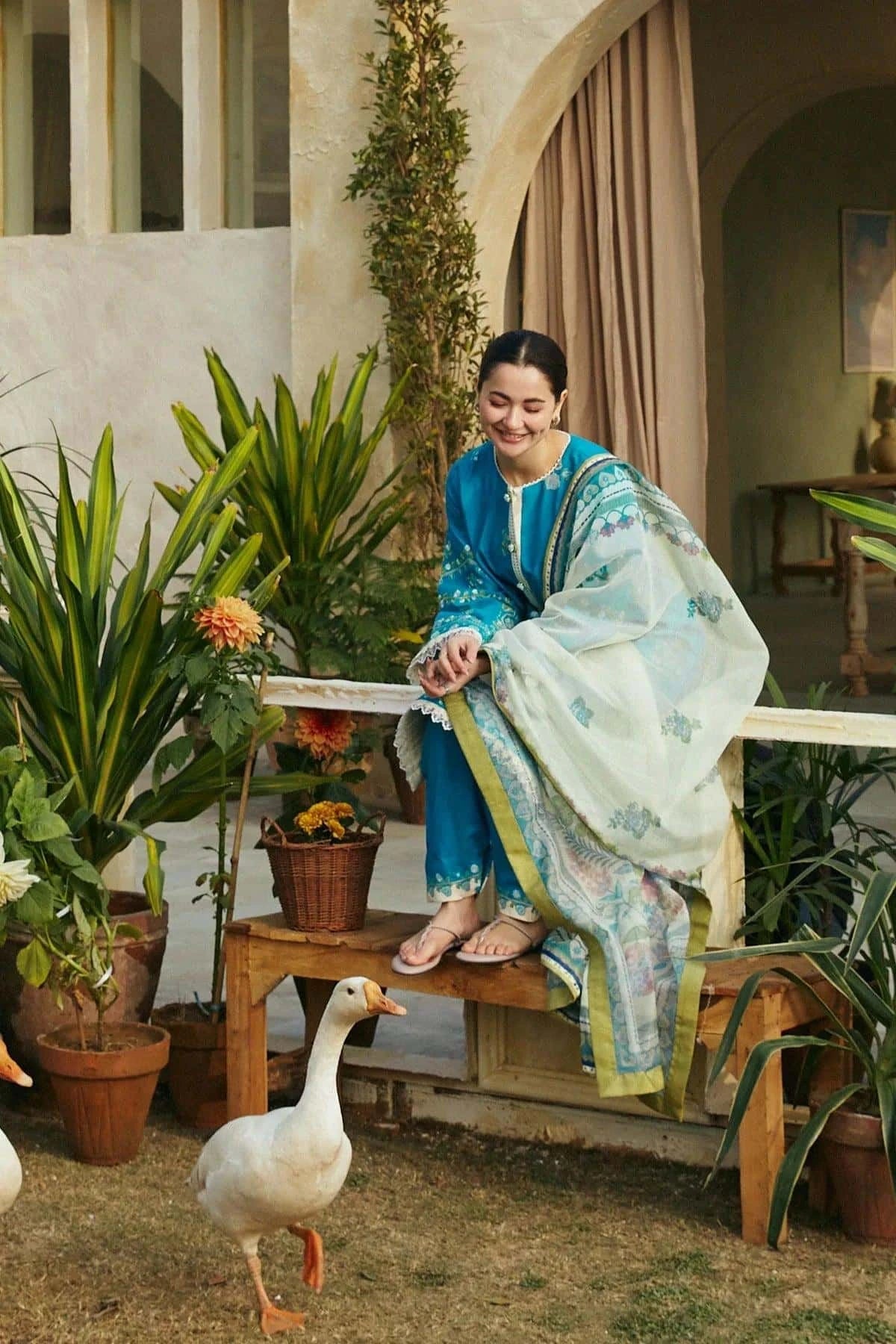 Coco by Zara Shahjahan Embroidered Lawn Unstitched 3Pc 08B ZOYA