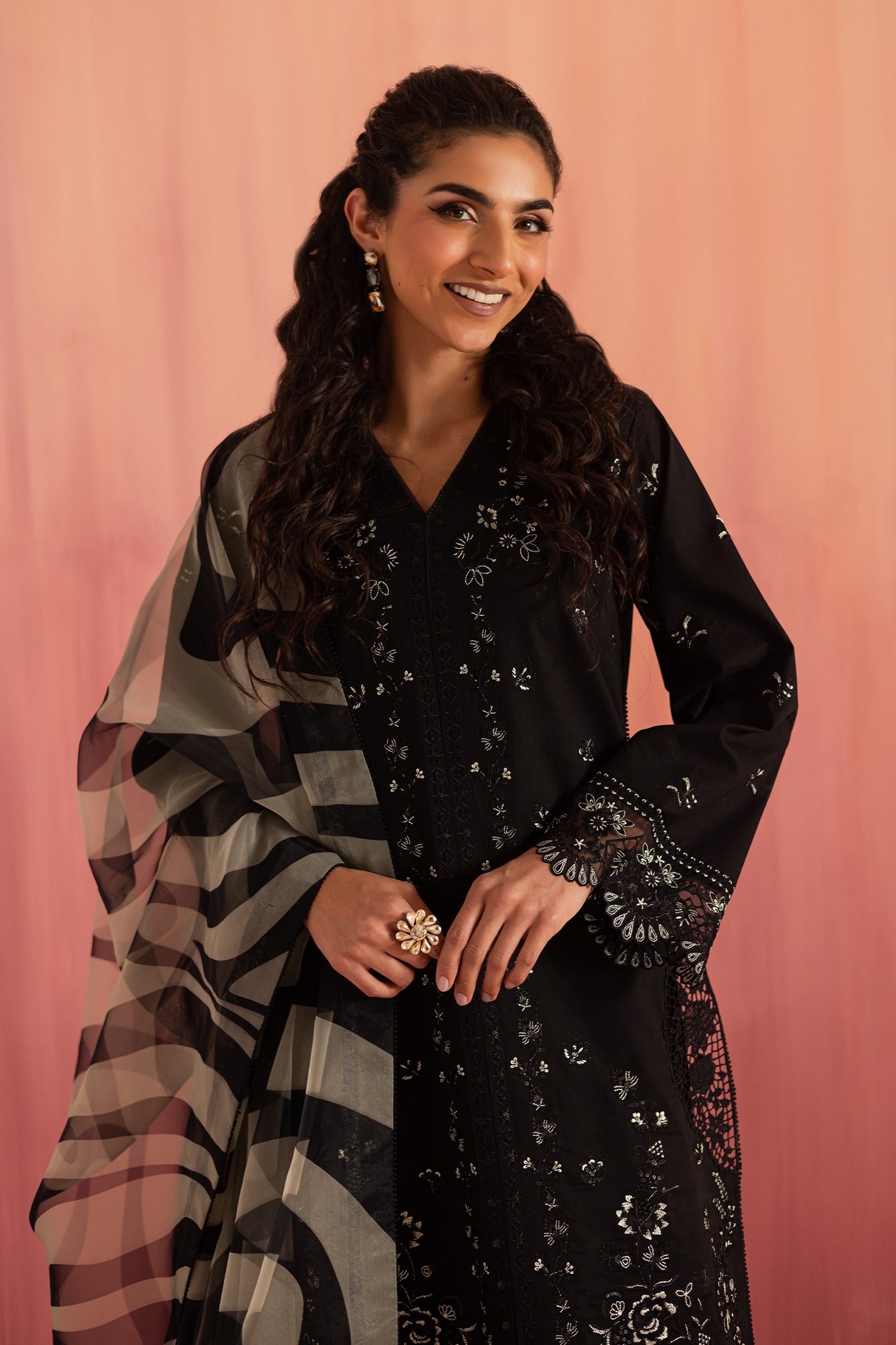 D07-ZORA | NAYAB By SERAN Eid Edit`25