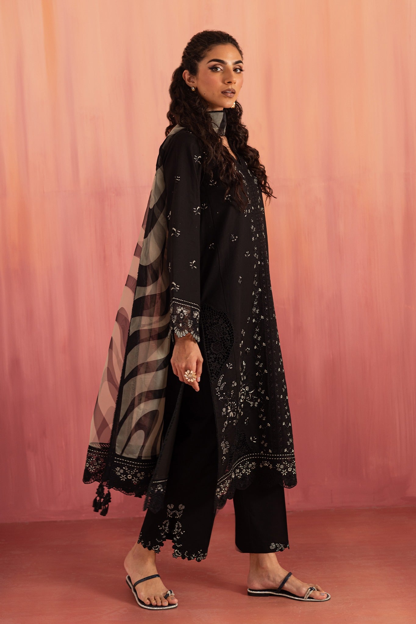 D07-ZORA | NAYAB By SERAN Eid Edit`25
