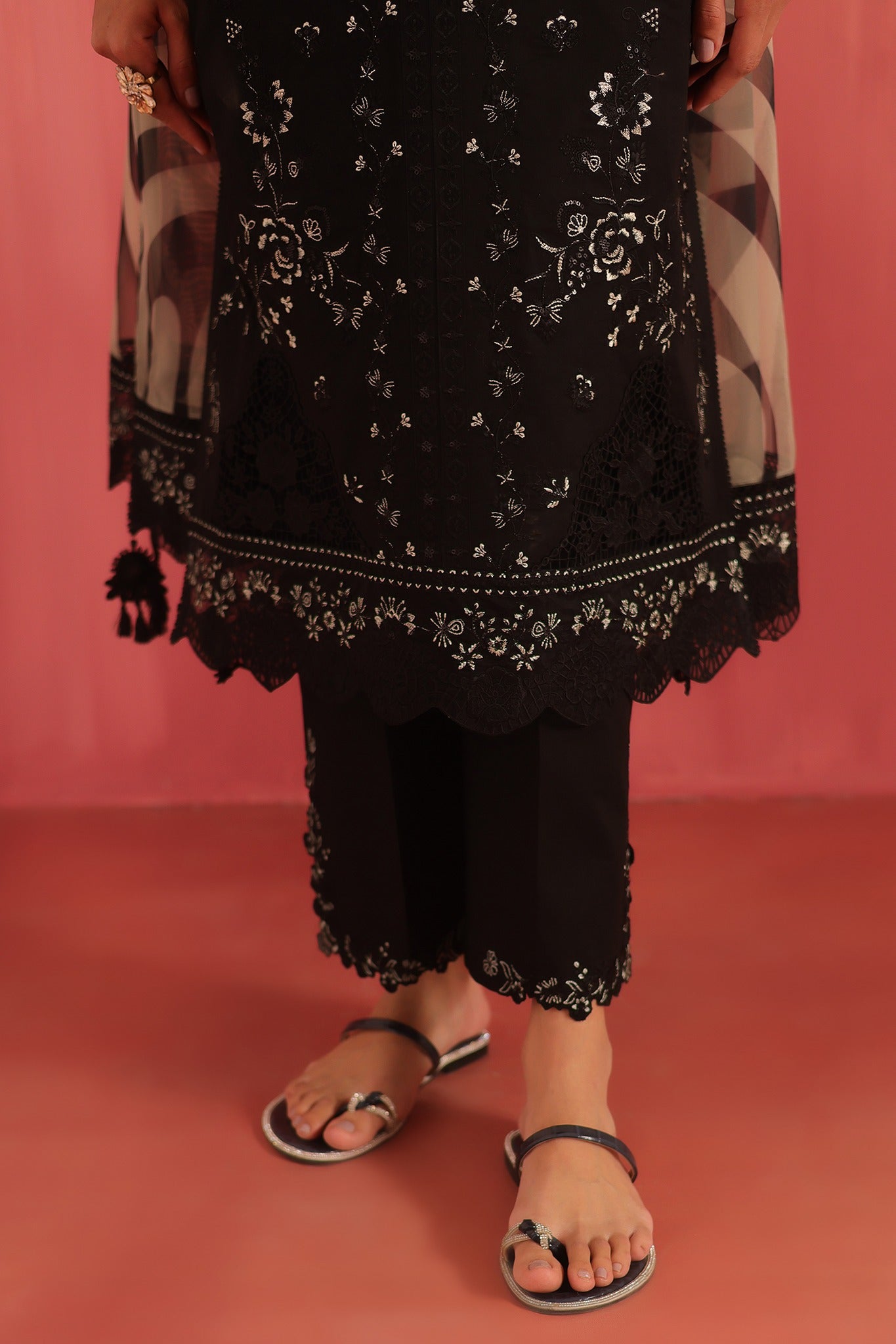 D07-ZORA | NAYAB By SERAN Eid Edit`25