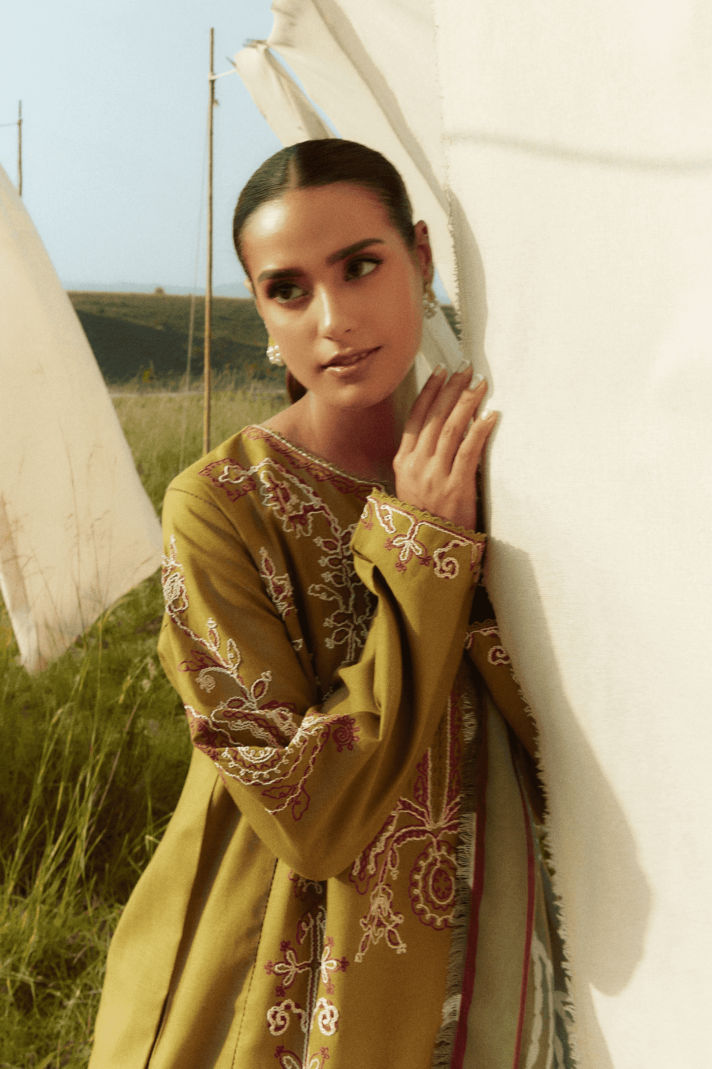 Peridot 5A - COCO by Zara ShahJahan (Winter)