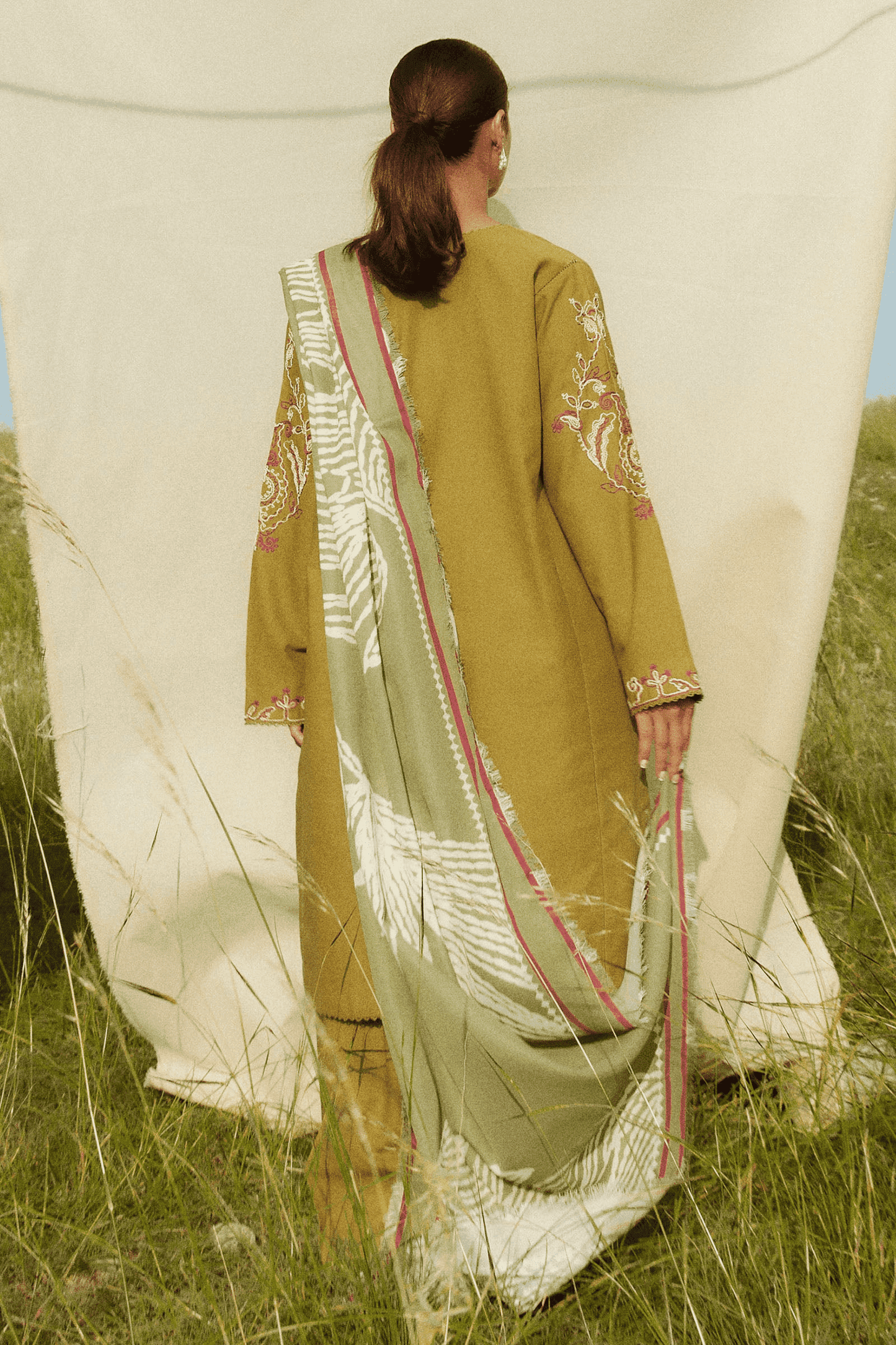Peridot 5A - COCO by Zara ShahJahan (Winter)