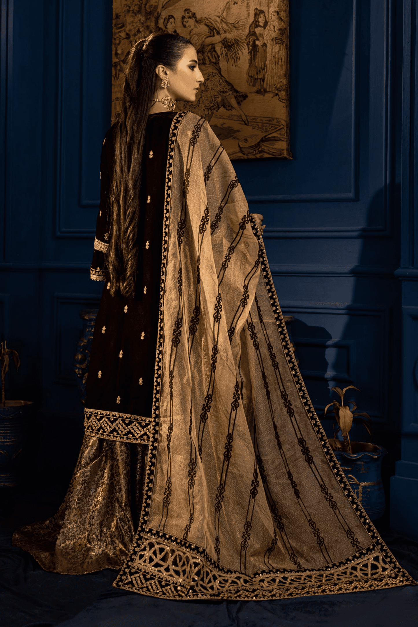 D1 - Meerat Luxury Velvet By Rakhna (Winter)