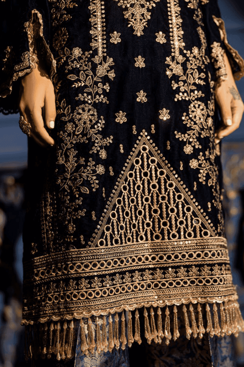 D2 - Meerat Luxury Velvet By Rakhna (Winter)