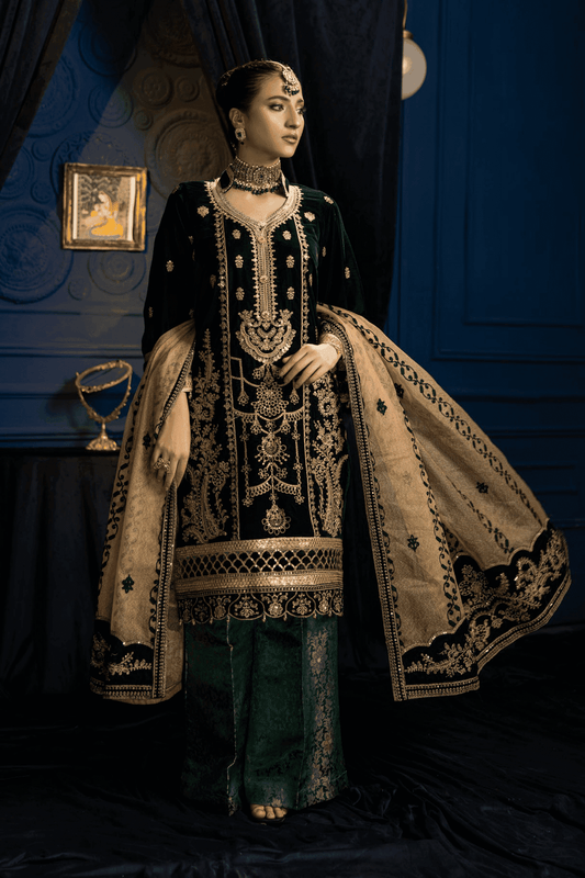 D3 - Meerat Luxury Velvet By Rakhna (Winter)