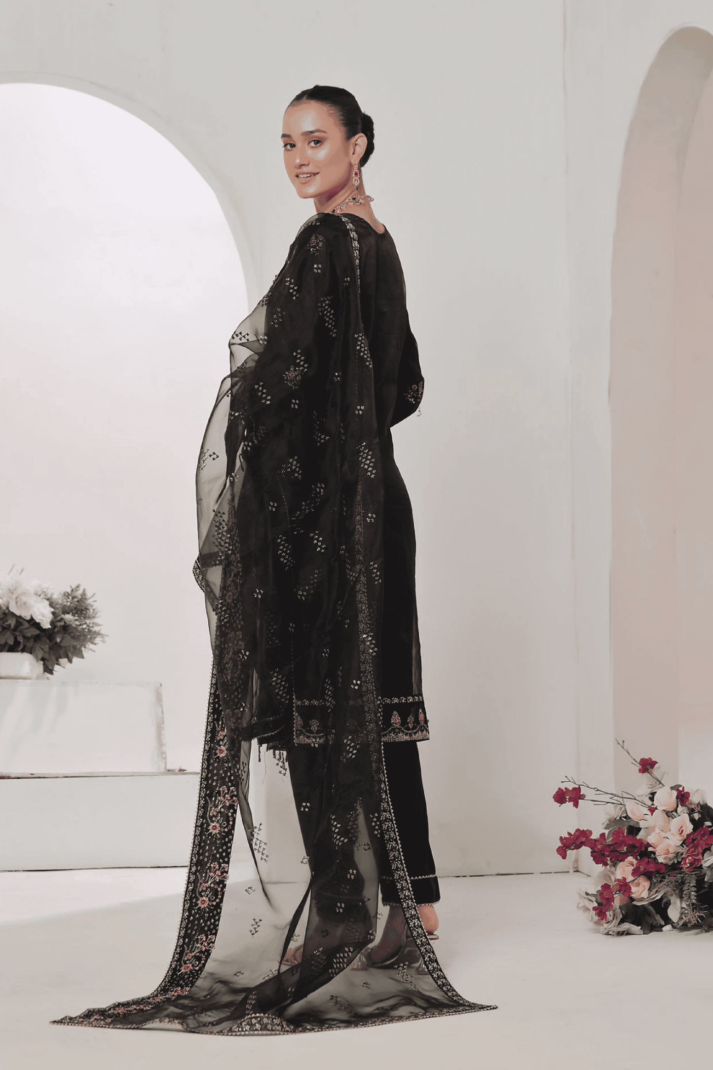 D4 - Aroohi Embroidered Organza By Dressline (Winter)