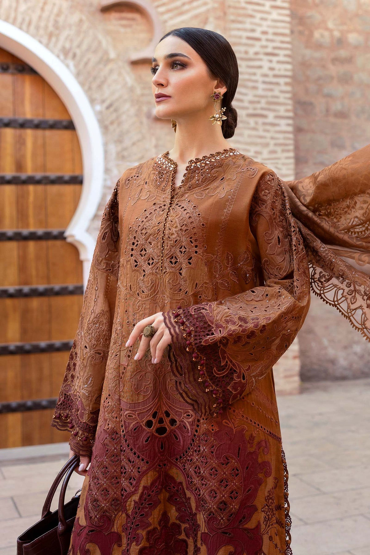 2501-B | Voyage a Luxe Embroidered Lawn By Maria.B