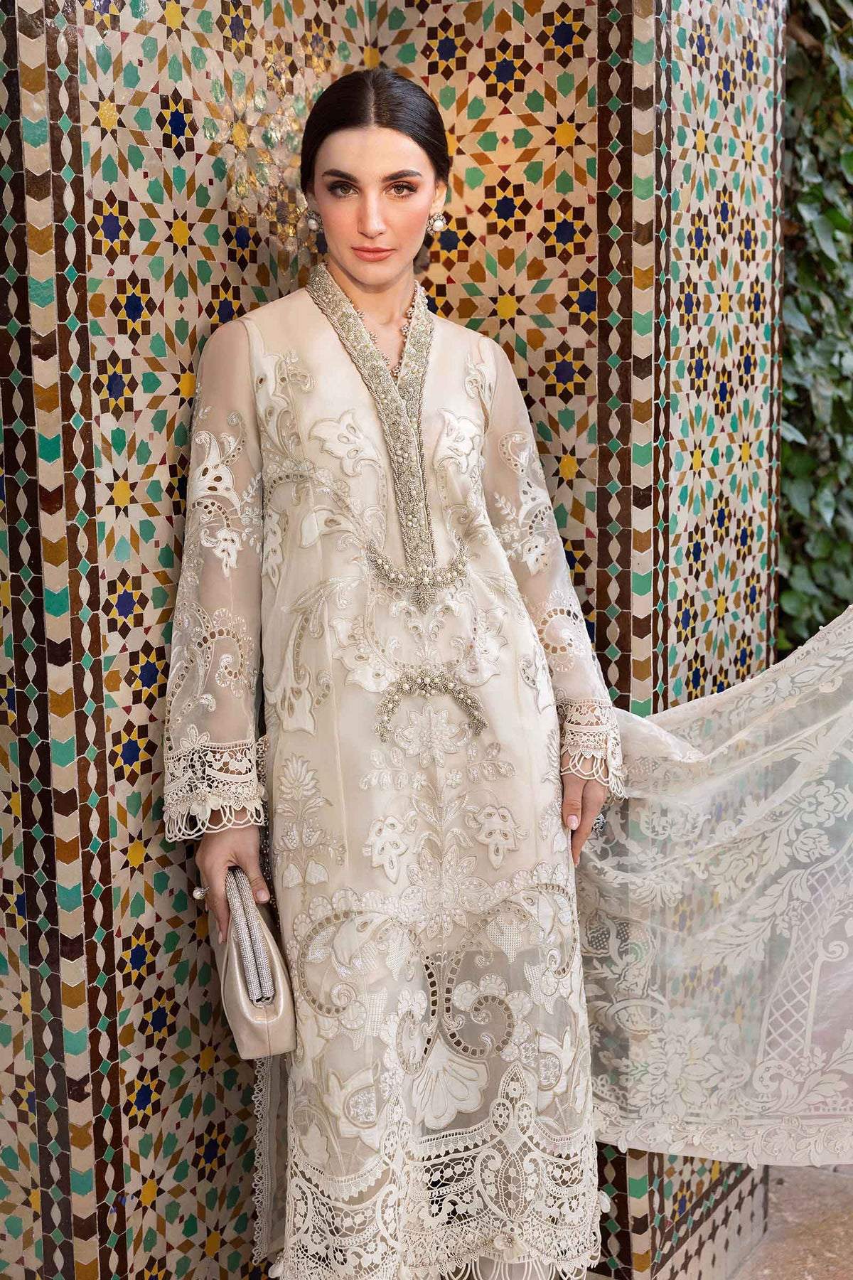2506-A | Voyage a Luxe Embroidered Lawn By Maria.B