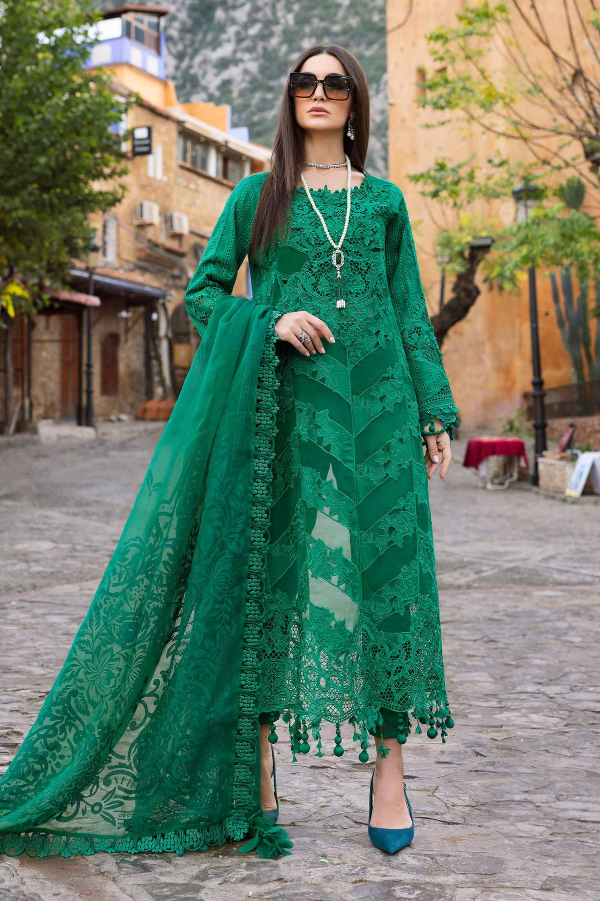2508-B | Voyage a Luxe Embroidered Lawn By Maria.B