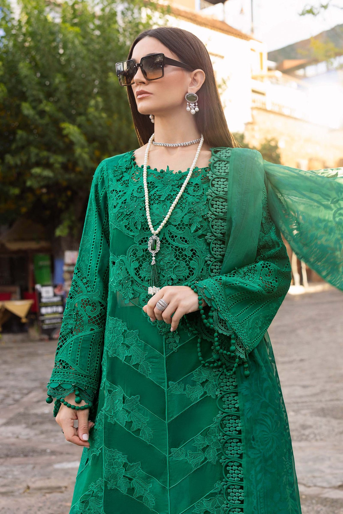 2508-B | Voyage a Luxe Embroidered Lawn By Maria.B