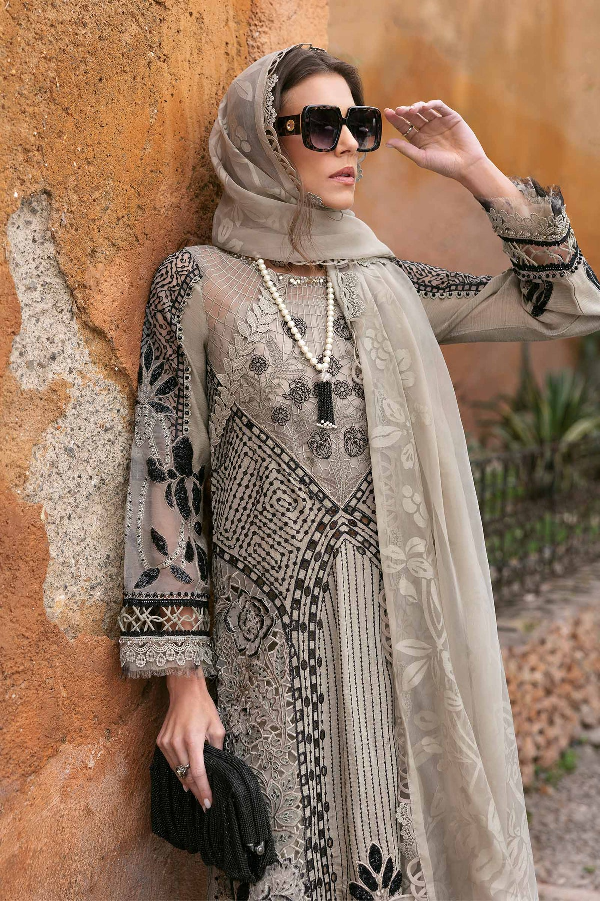 2510-B | Voyage a Luxe Embroidered Lawn By Maria.B