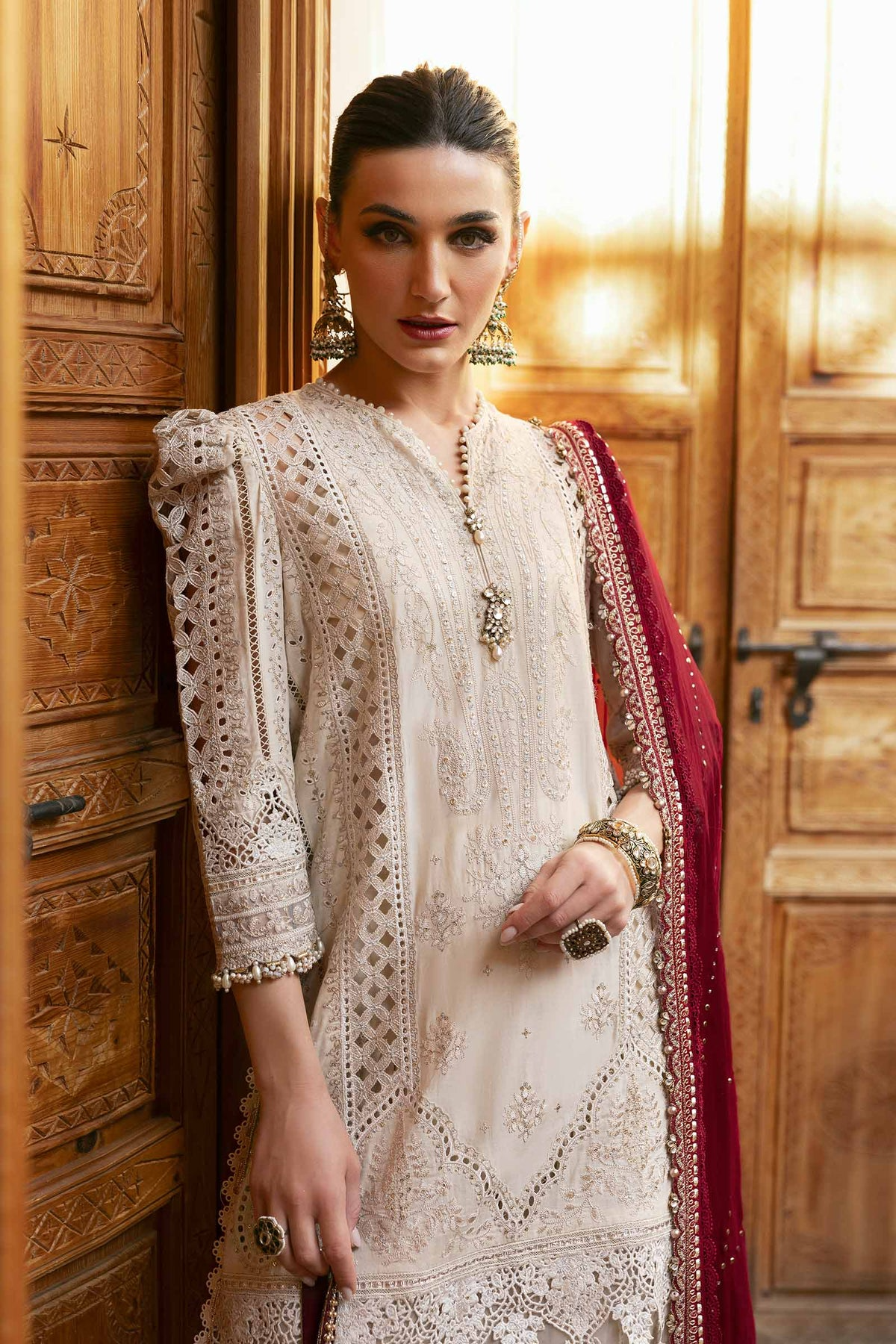 2511-B | Voyage a Luxe Embroidered Lawn By Maria.B