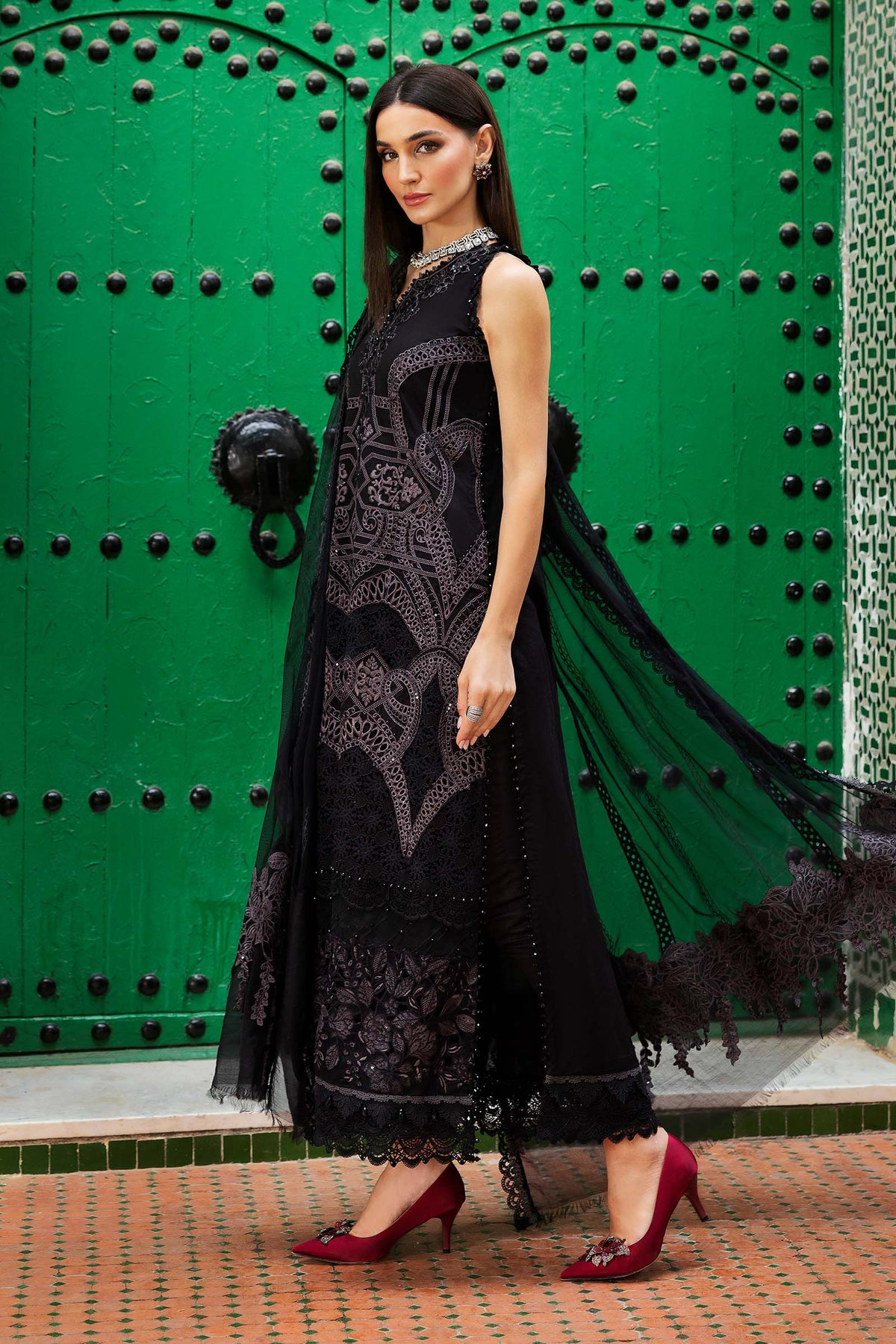 2512-B | Voyage a Luxe Embroidered Lawn By Maria.B